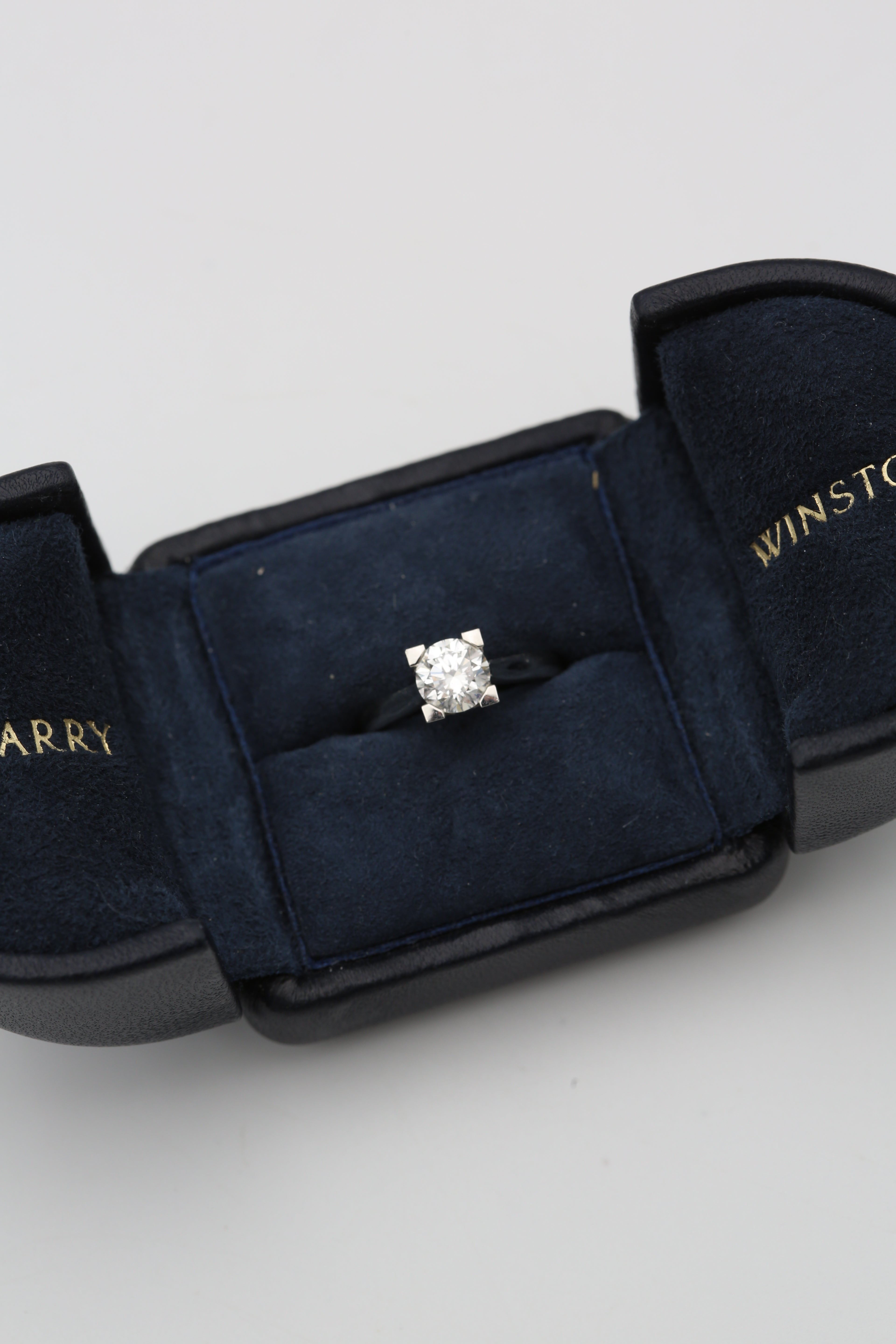 HARRY WINSTON DIAMOND RING 1.01 CT F COLOR