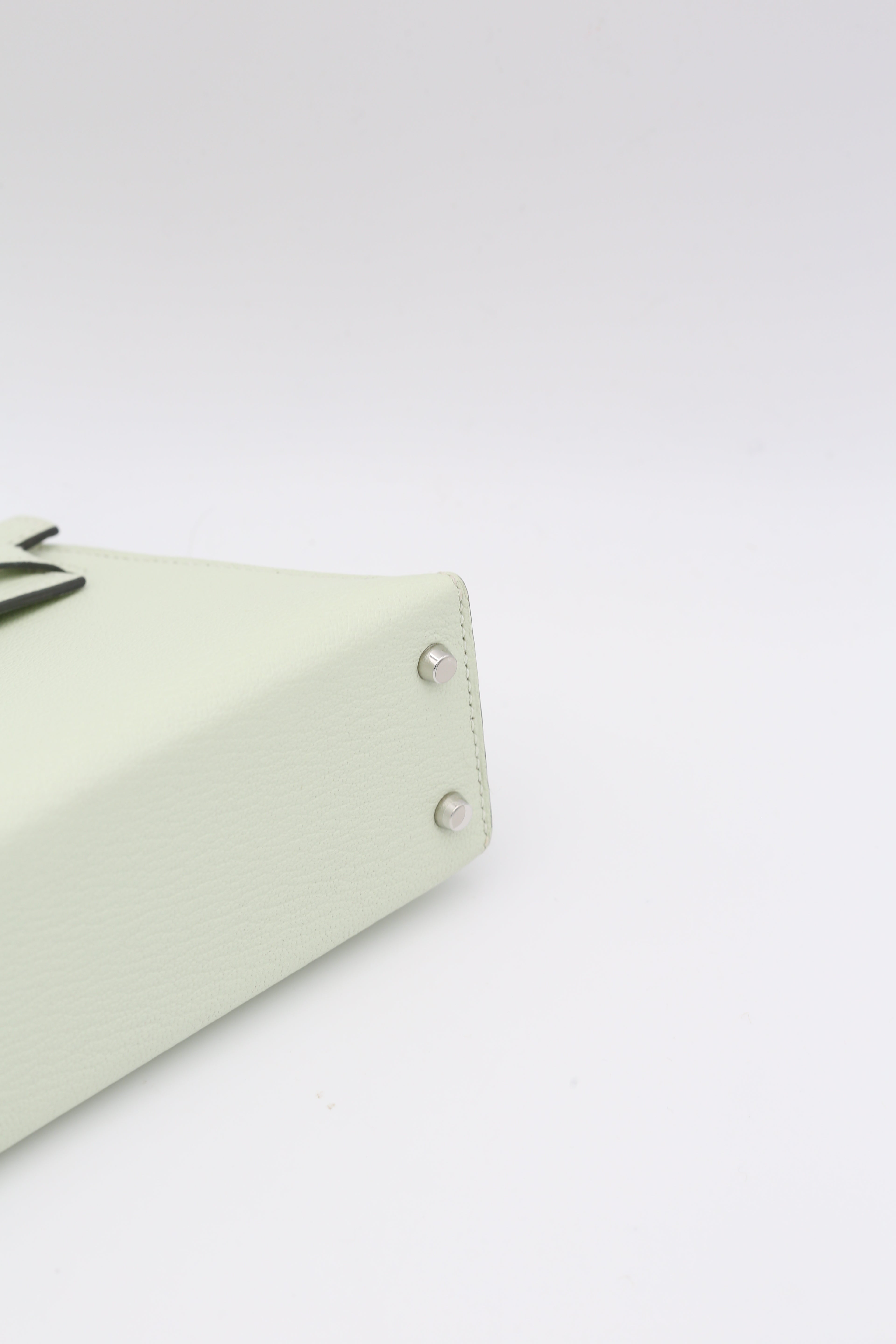 MINI KELLY II VERT FIZZ CHEVRE SILVER HARDWARE B STAMP