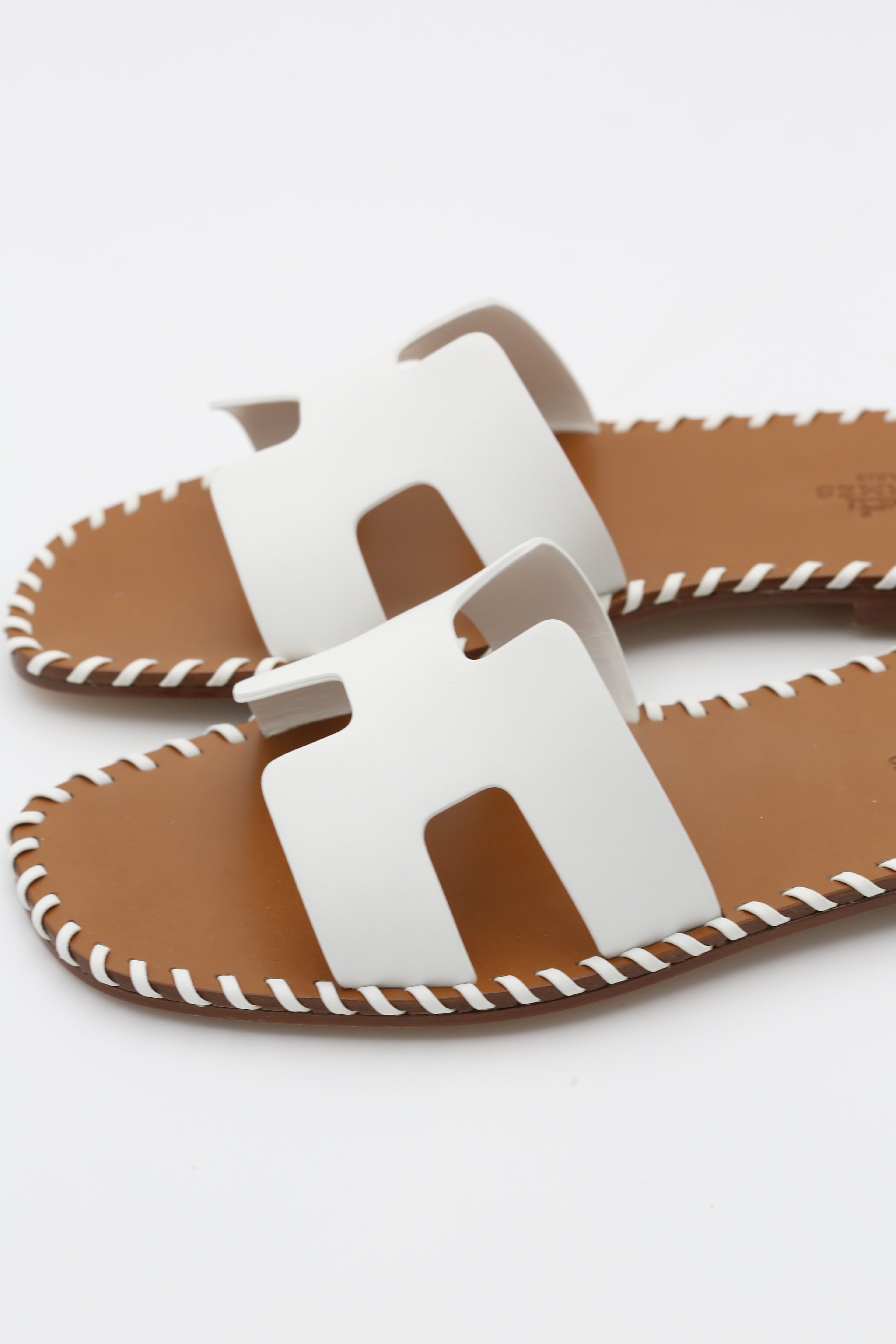 HERMÈS ORAN SANDAL WHITE & GOLD SIZE 37