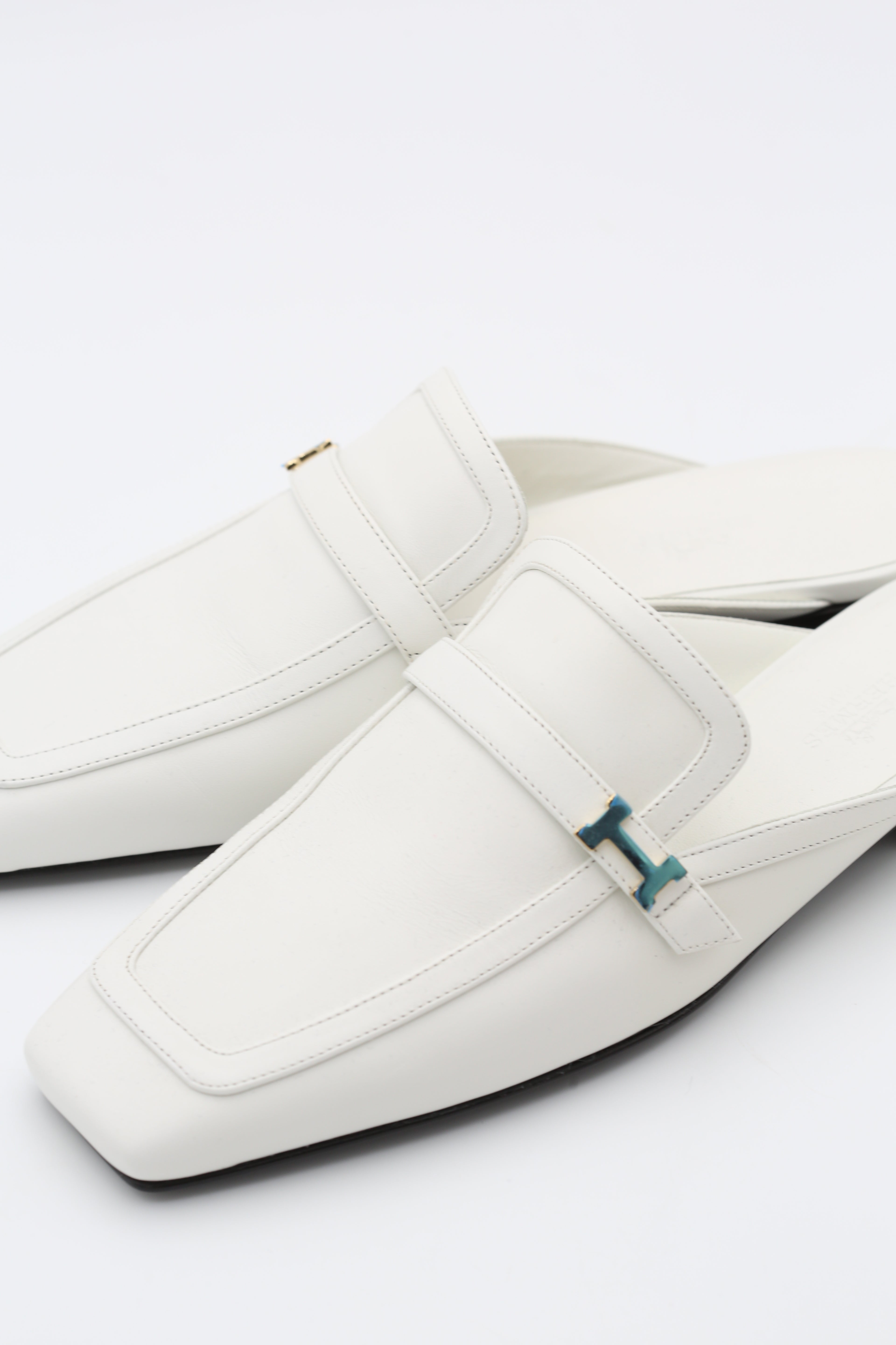 HERMÈS H MULE WHITE SIZE 37