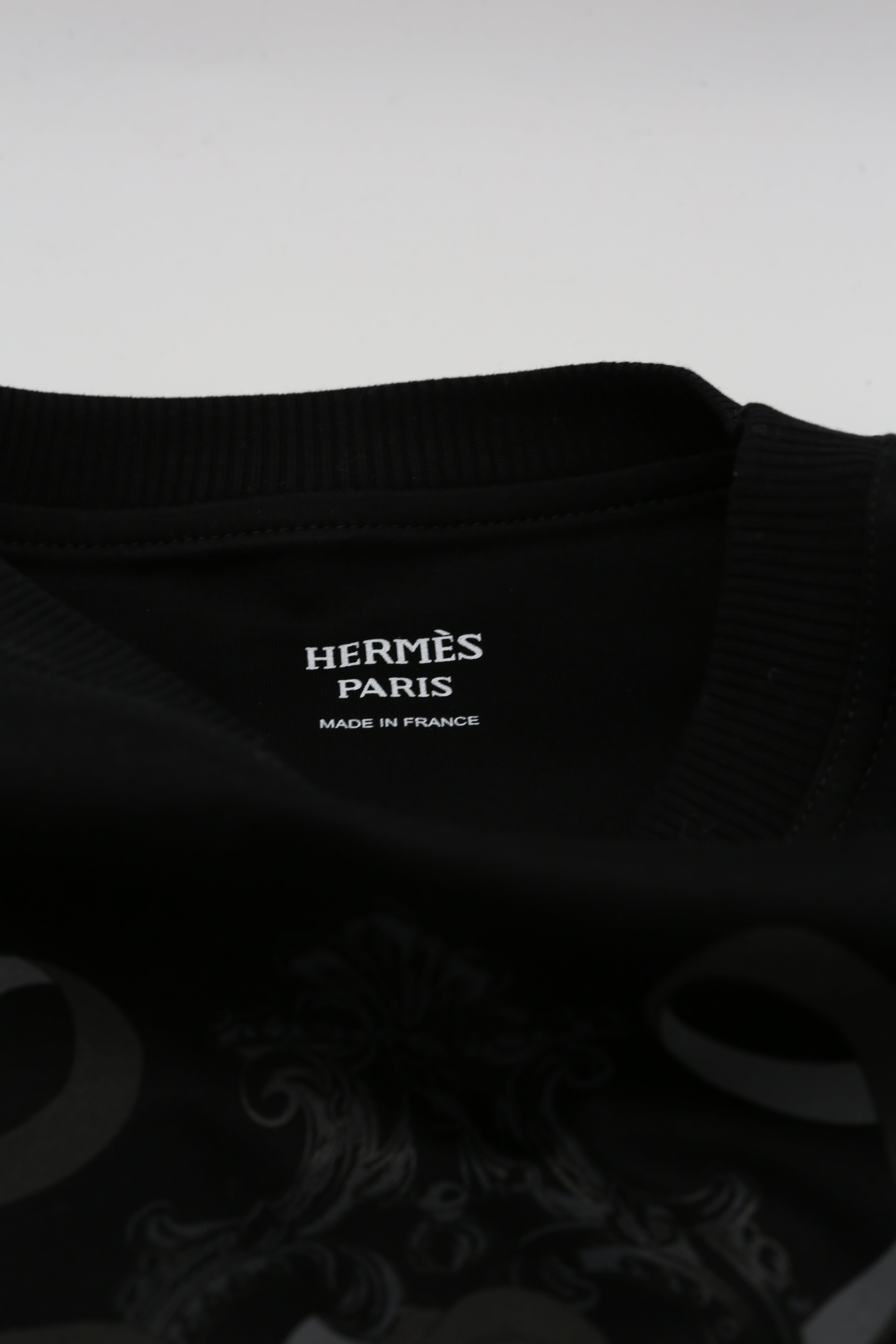 HERMÈS TOP SHIRT BLACK SIZE 40