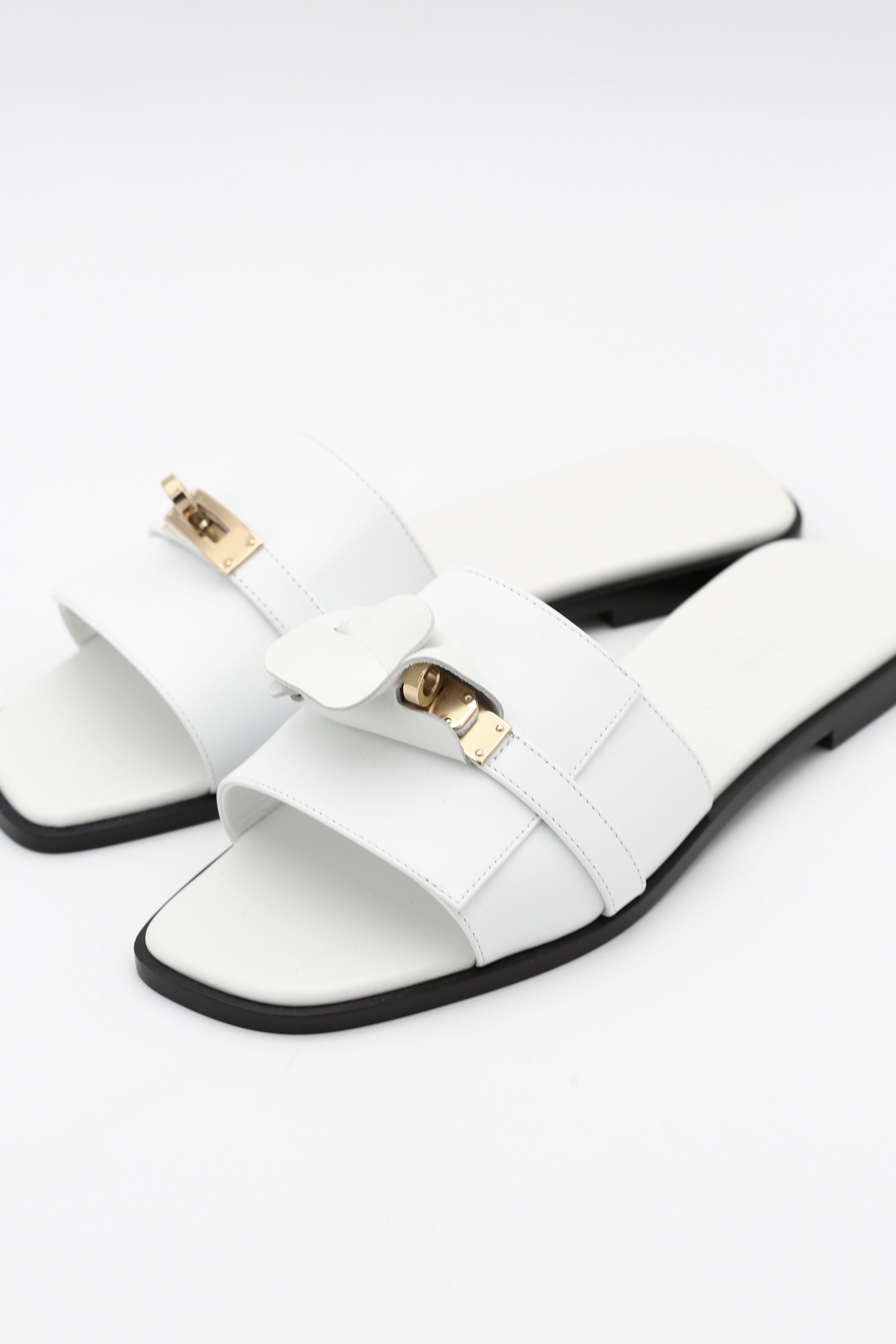 HERMÈS KELLY SANDAL WHITE GOLD HARDWARE SIZE 37.5