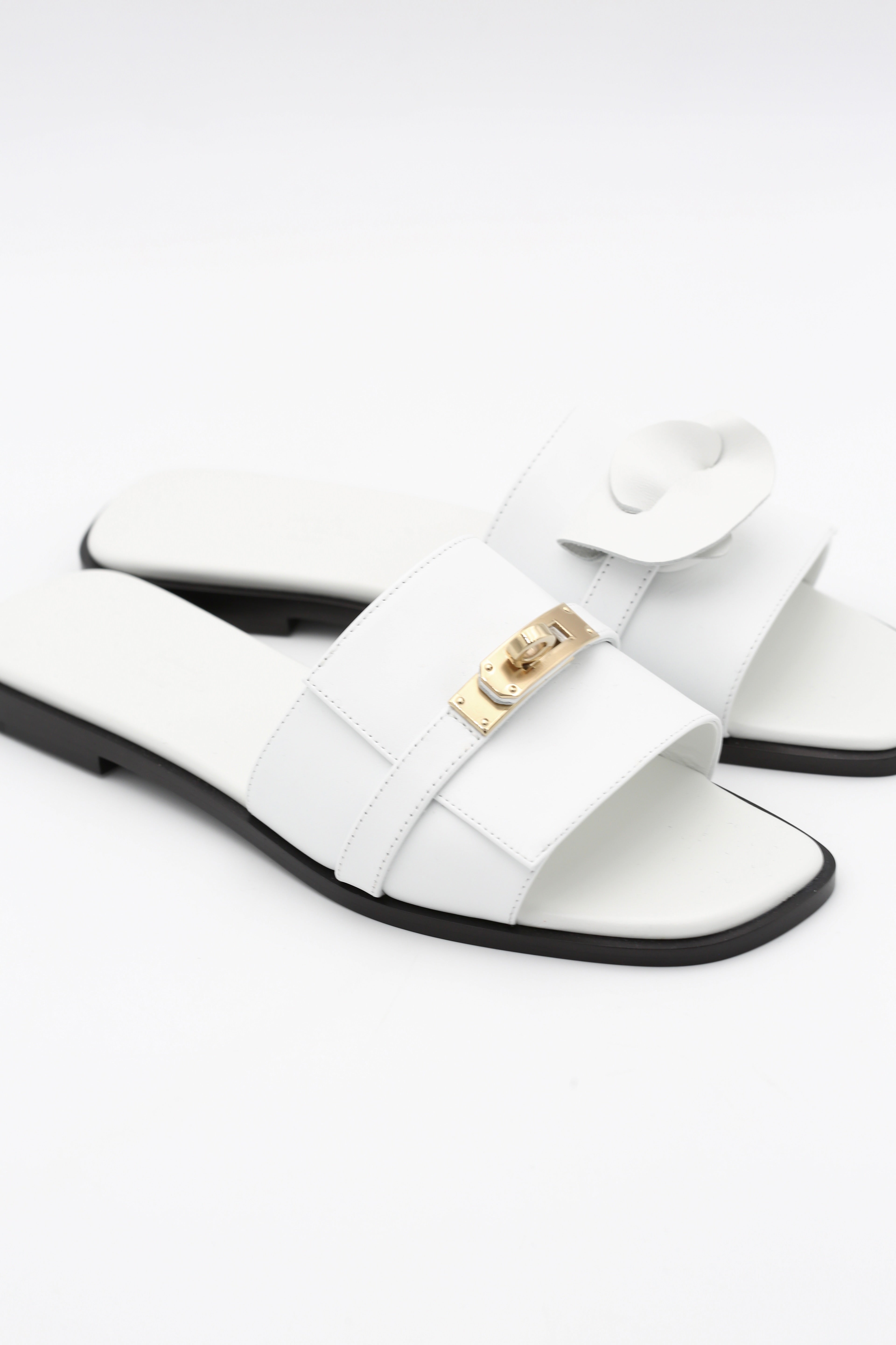 HERMÈS KELLY SANDAL WHITE GOLD HARDWARE SIZE 37.5