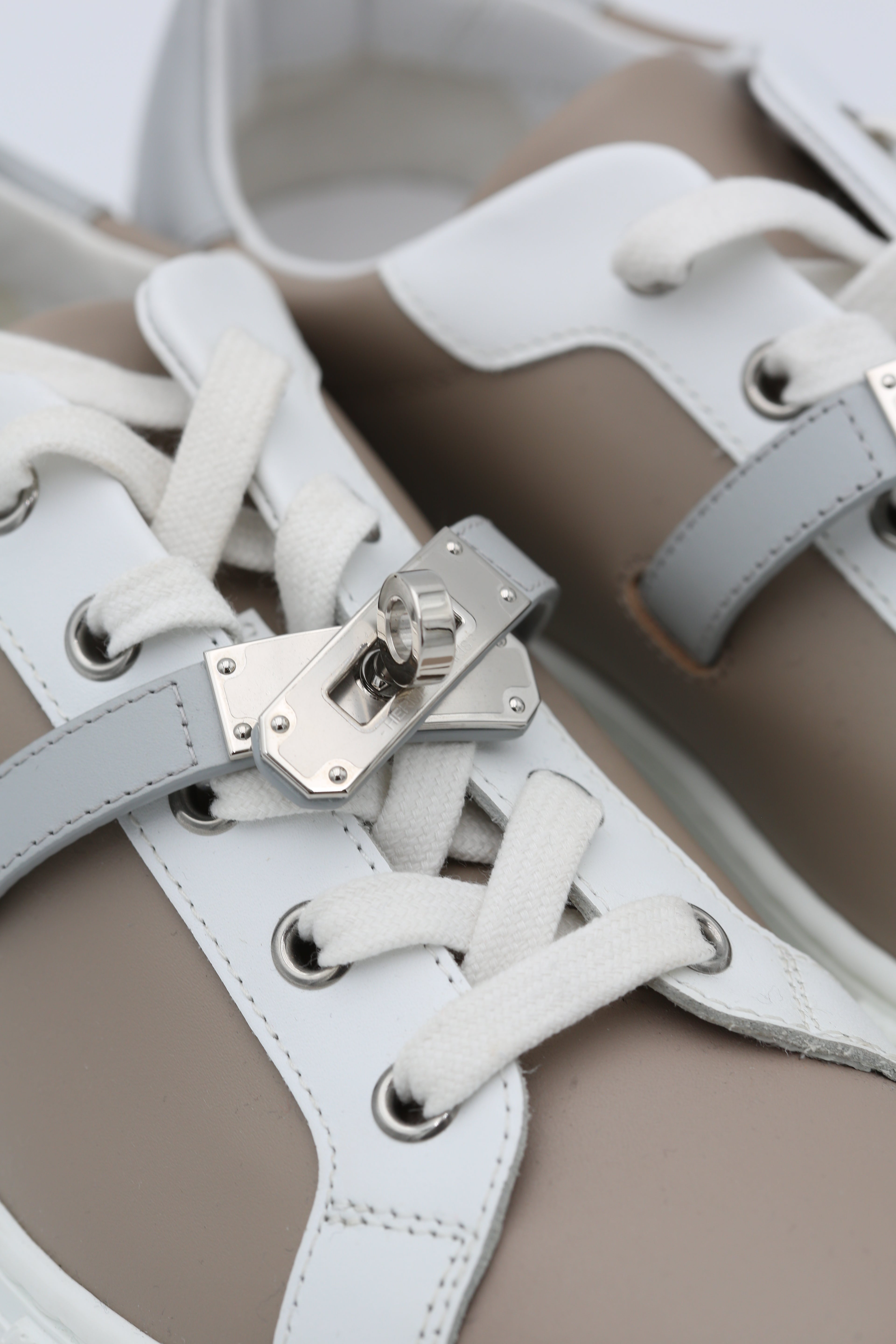 HERMÈS DAY SNEAKER ETOUPE SIZE 37