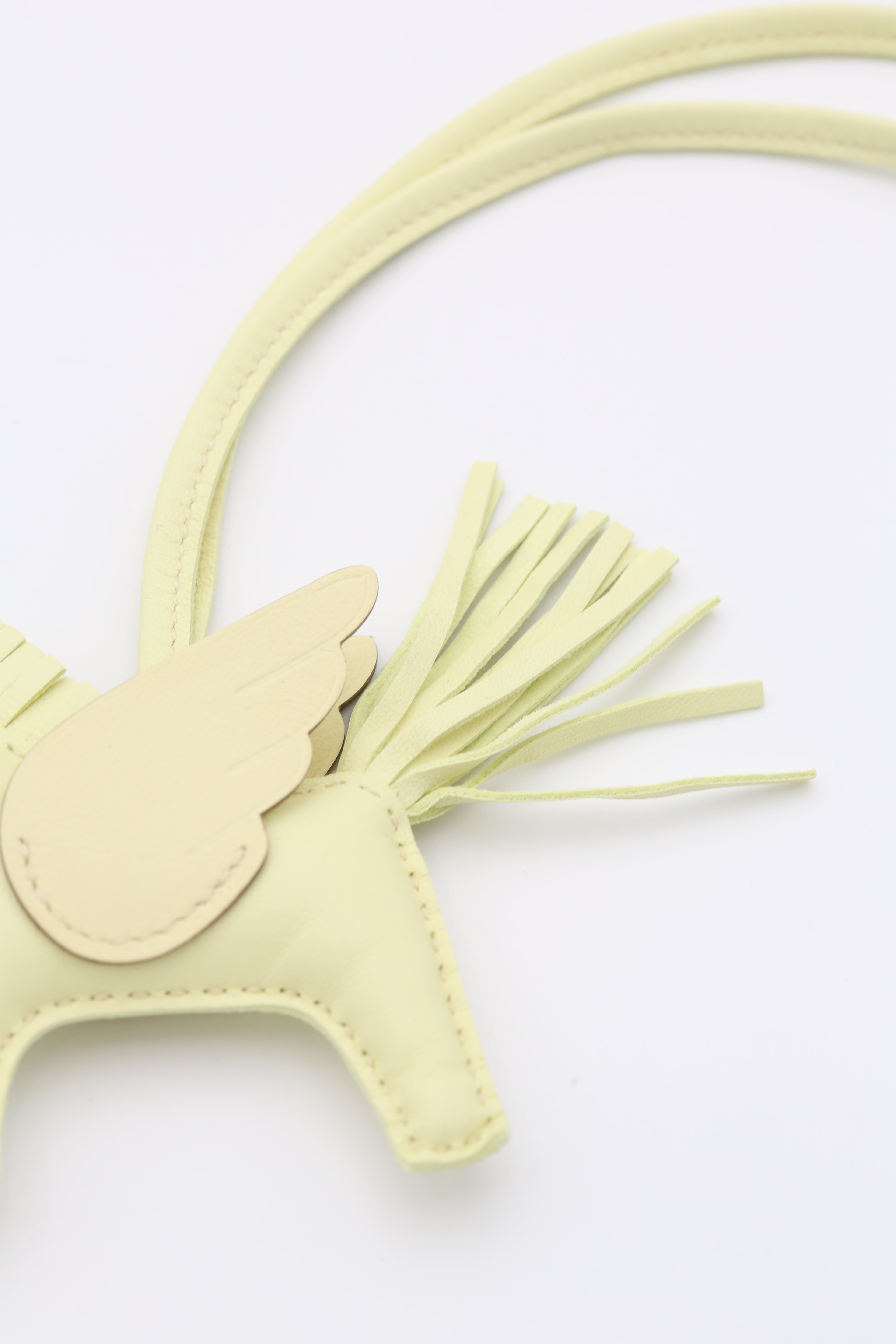 HERMÈS RODEO PEGASE PM CHARM JAUNE
