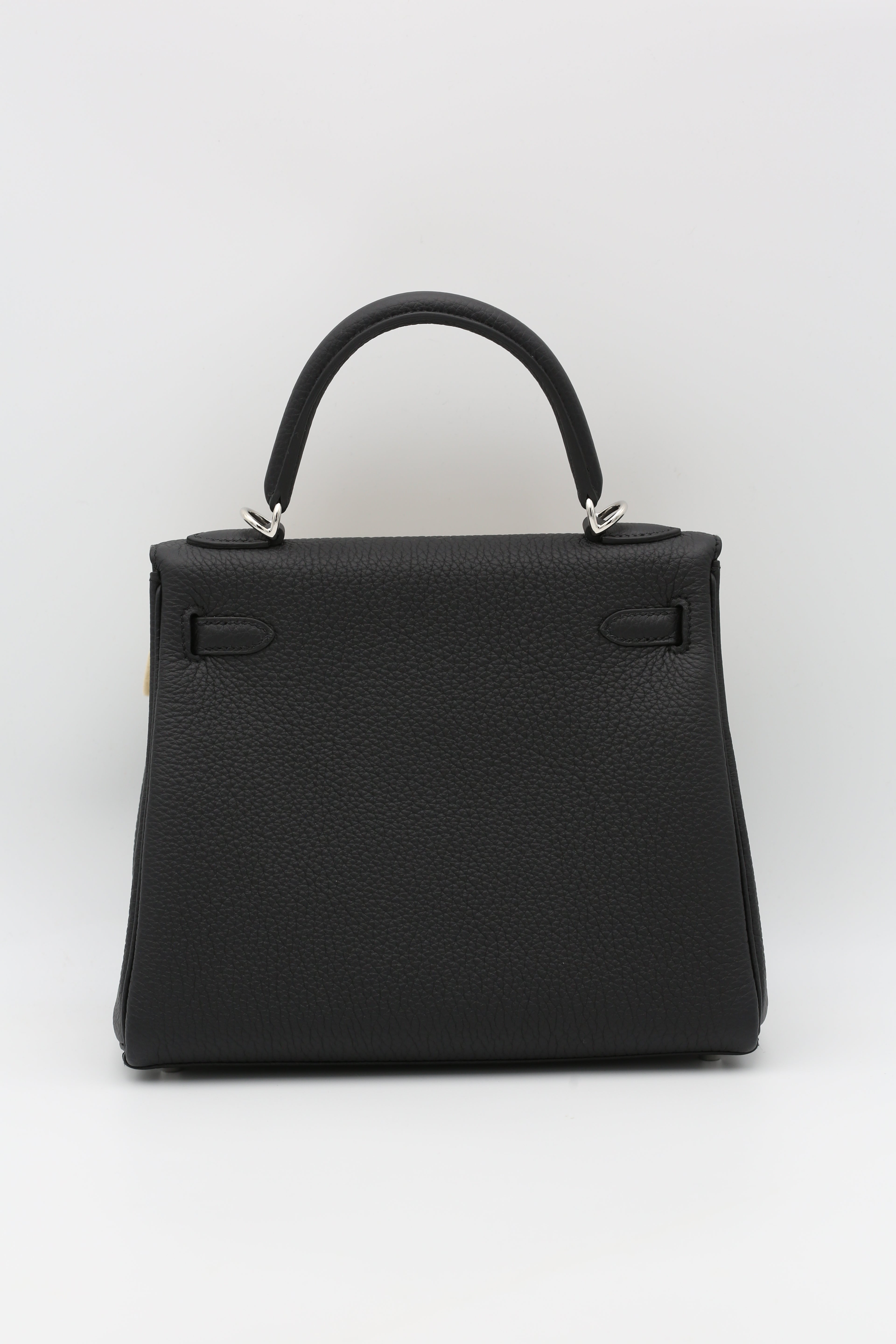 HERMÈS KELLY25 NOIR TOGO SILVER HARDWARE G STAMP