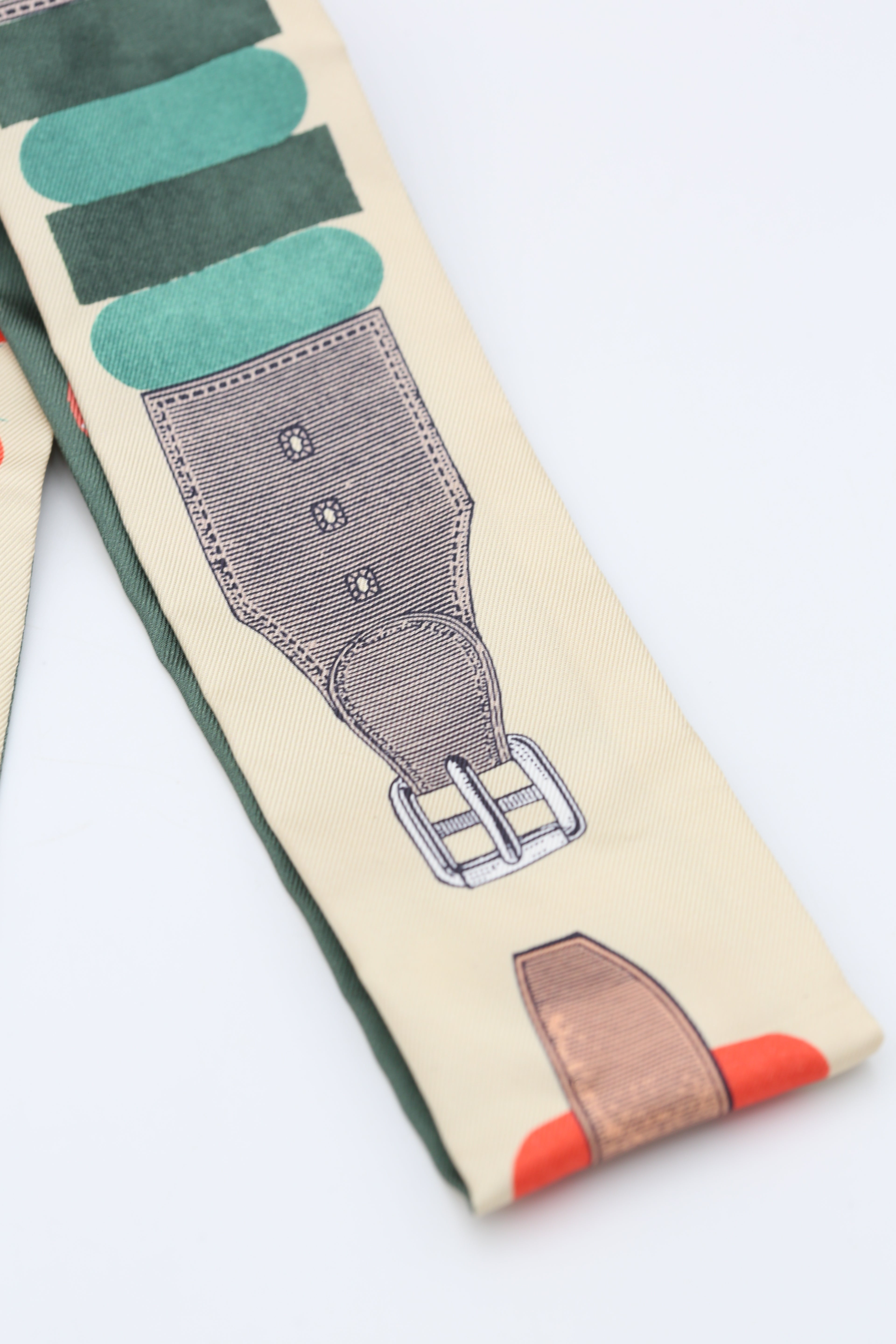 HERMÈS TWILLY INVENTAIRE POETIQUE DIL/BEIGE/CORAIL/VERT
