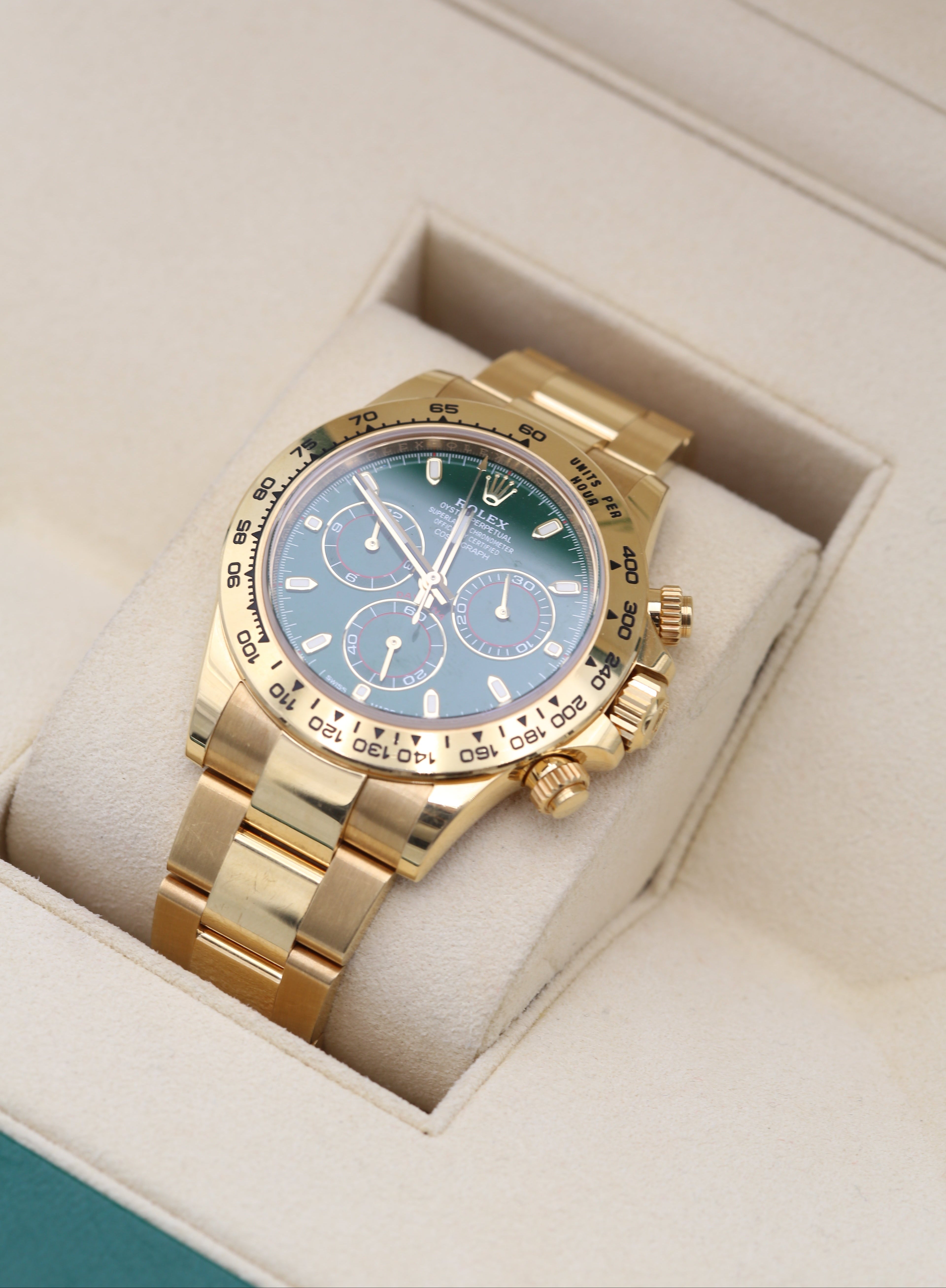 ROLEX COSMOGRAPH DAYTONA 40MM JOHN MAYER / GREEN DAYTONA GREEN DIAL TACHYMETER BEZEL 18K YELLOW GOLD OYSTER 2019