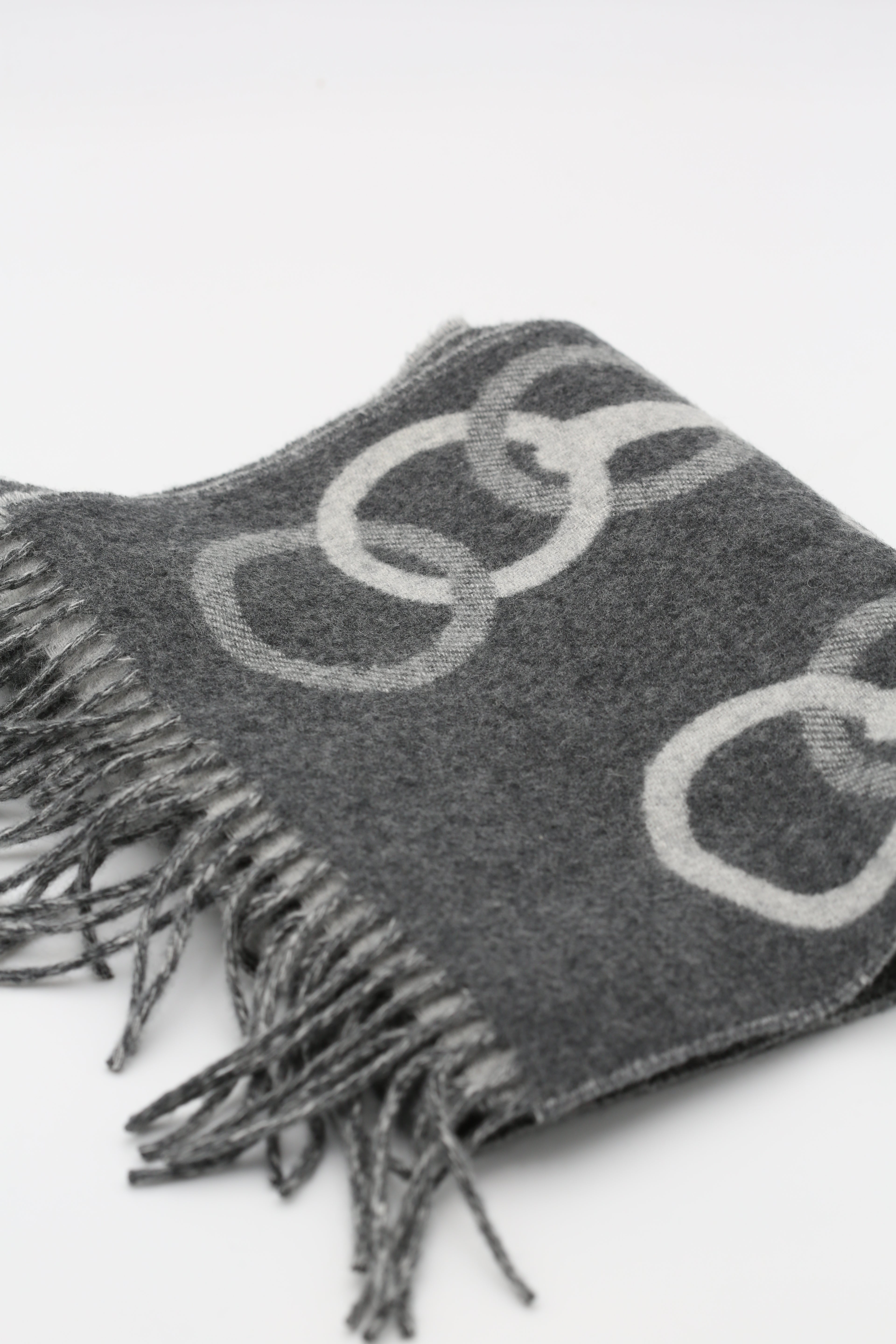 HERMÈS ECHARPE SANGLES EN ZIG ZAG CACHEMIRE GRIS