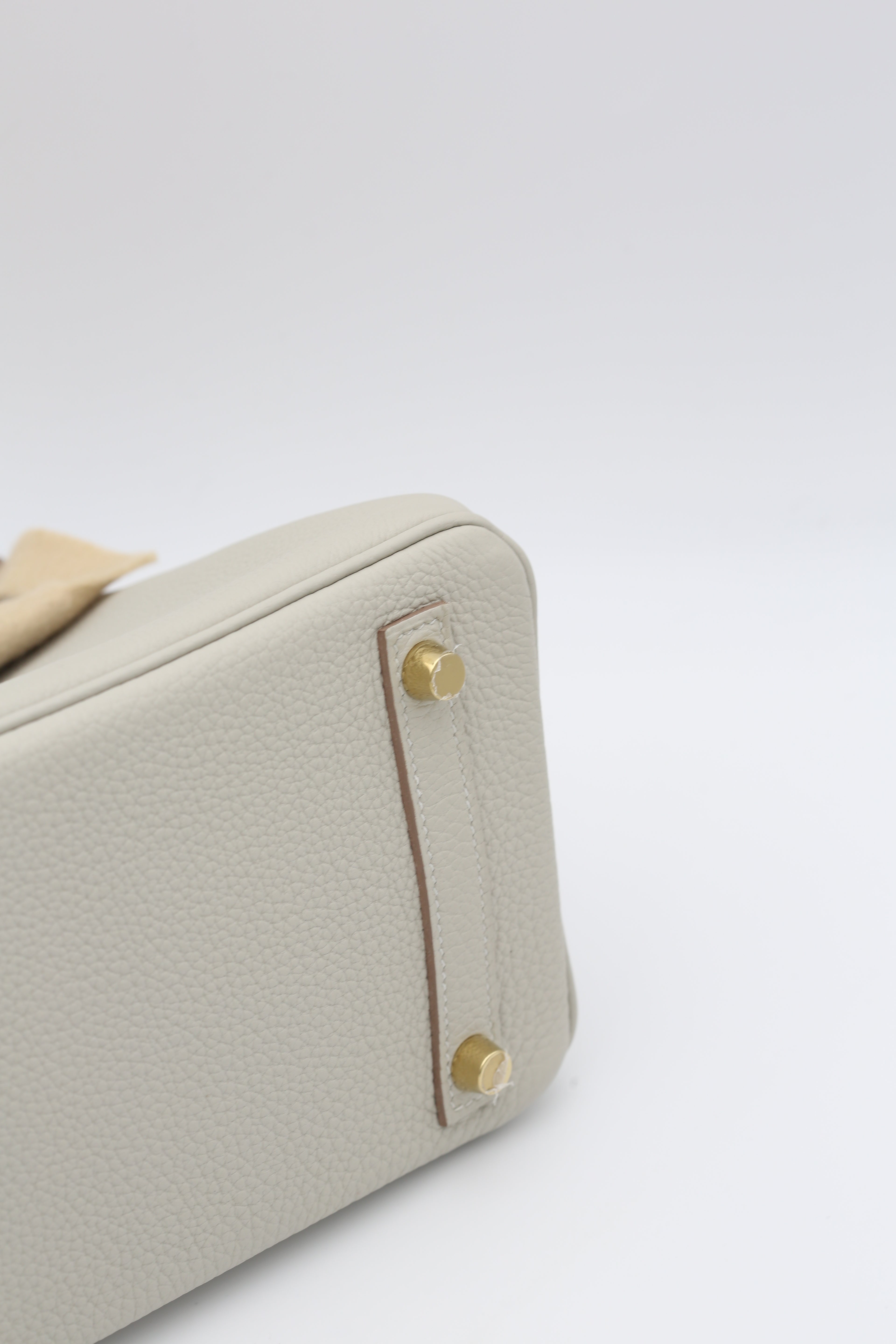 HERMÈS BIRKIN25 GRIS PERLE TOGO GOLD HARDWARE Y STAMP