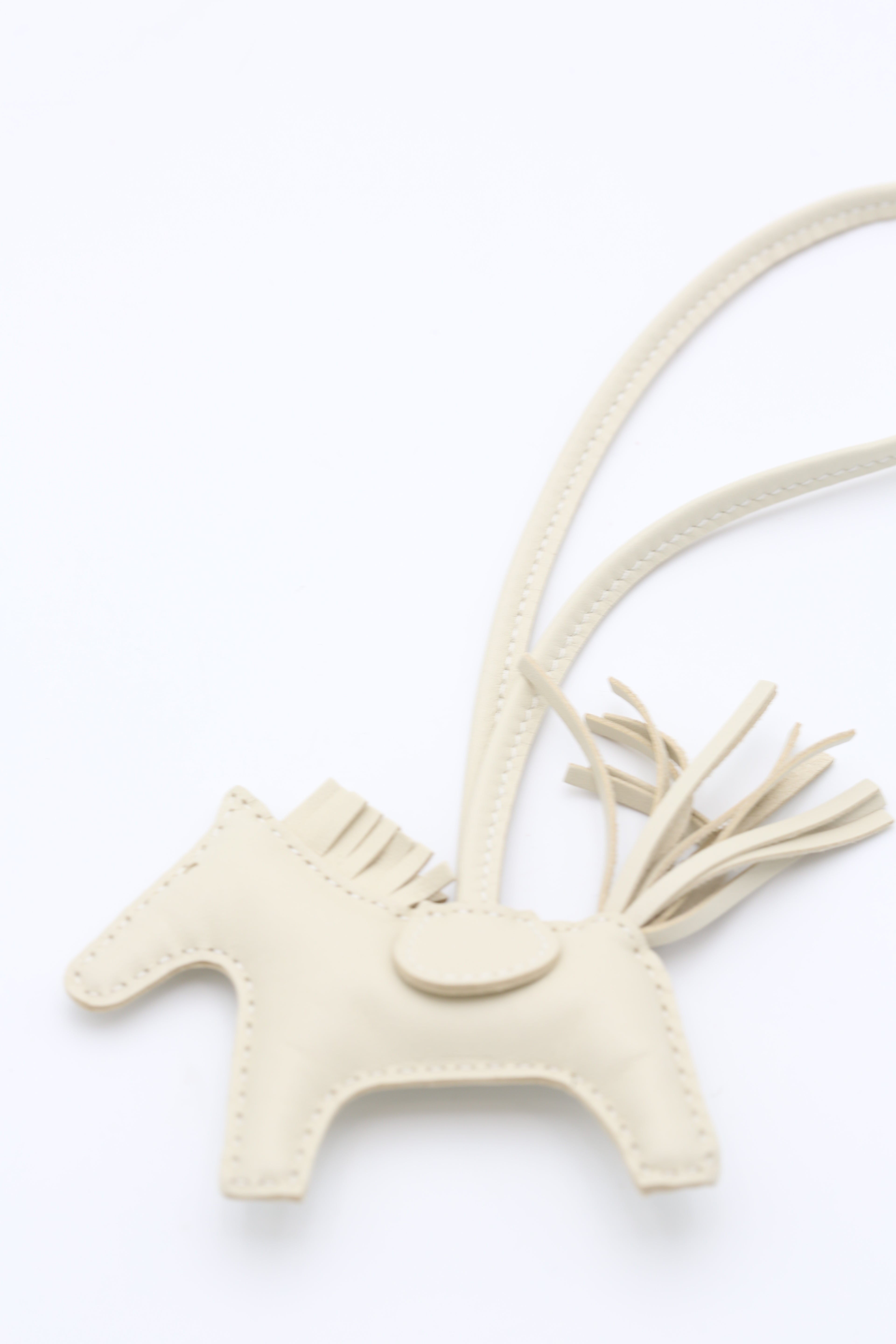 HERMÈS RODEO PM CHARM WHITE