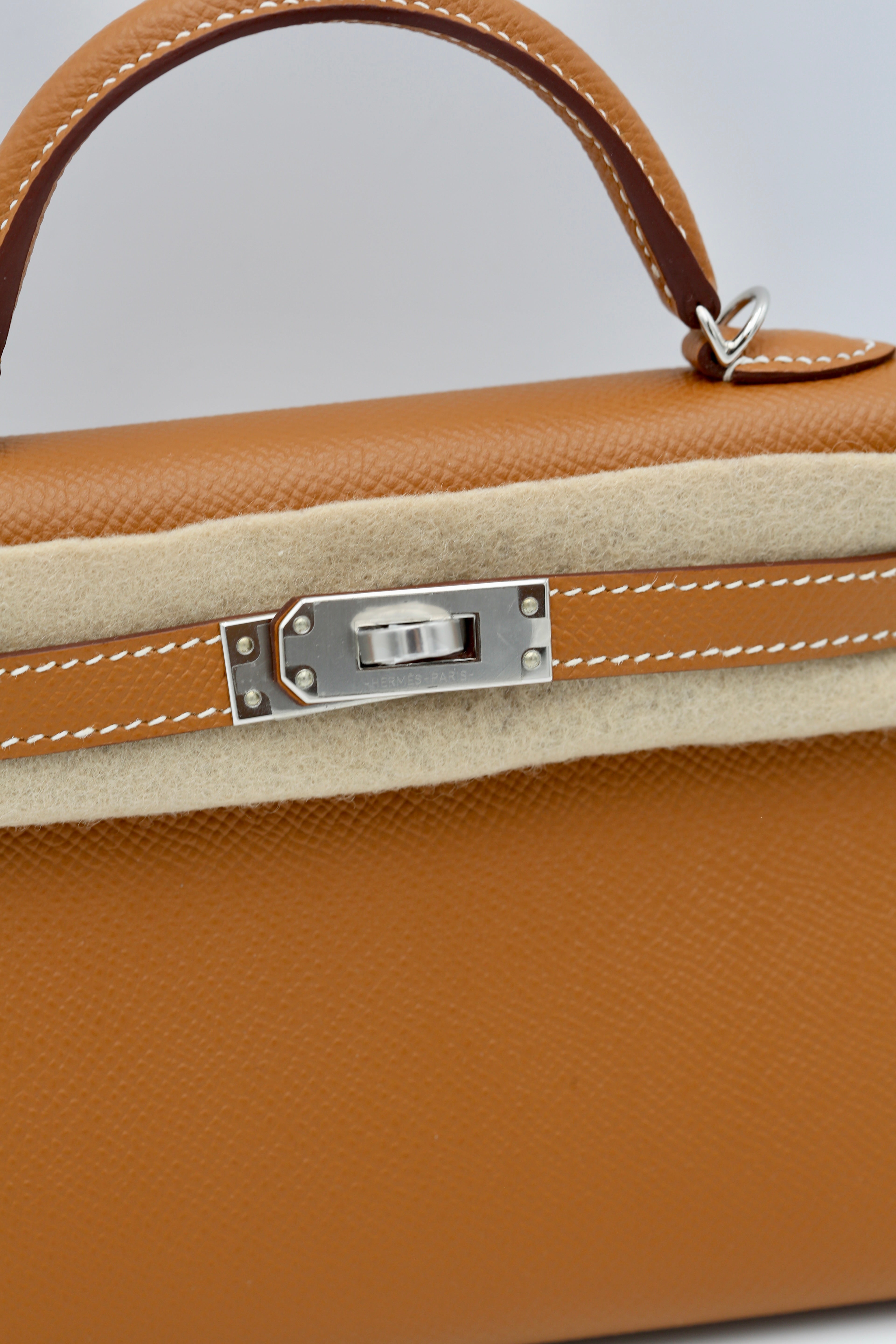 HERMÈS MINI KELLY II GOLD EPSOM SILVER HARDWARE Y STAMP