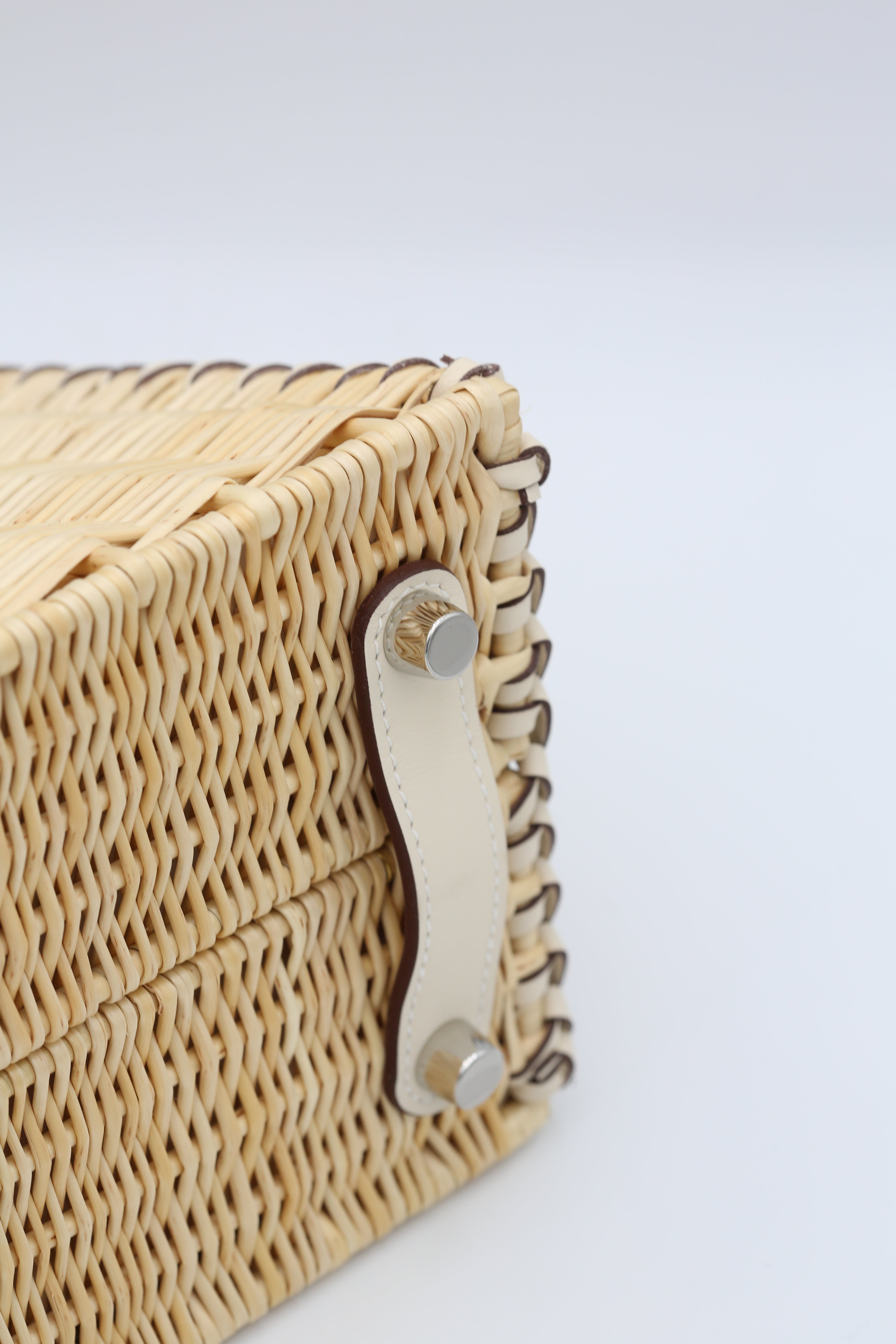 HERMÈS BIRKIN25 NATA SWIFT PICNIC SILVER HARDWARE B STAMP