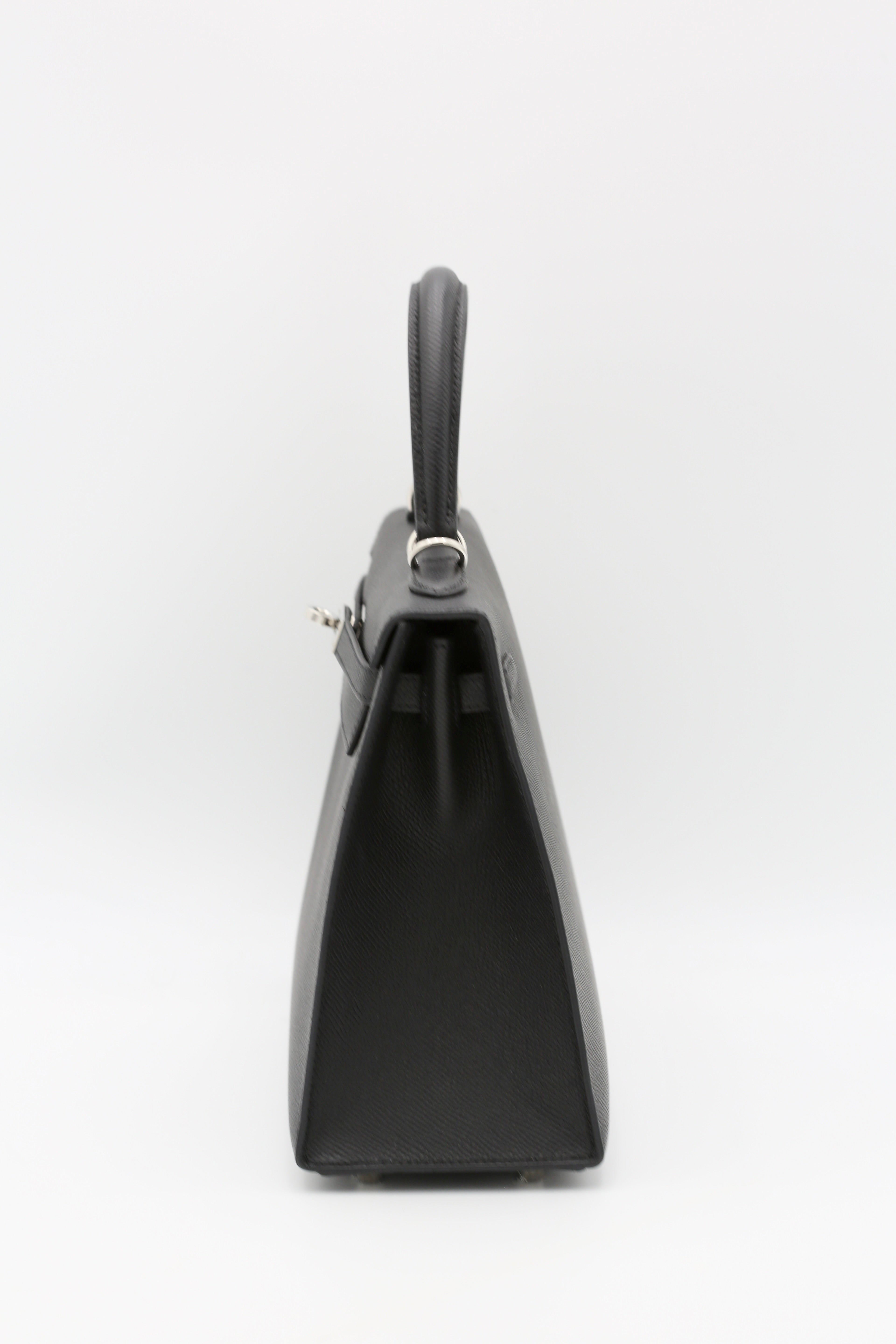 HERMÈS KELLY25 BLACK EPSOM SELLIER SILVER HARDWARE G STAMP