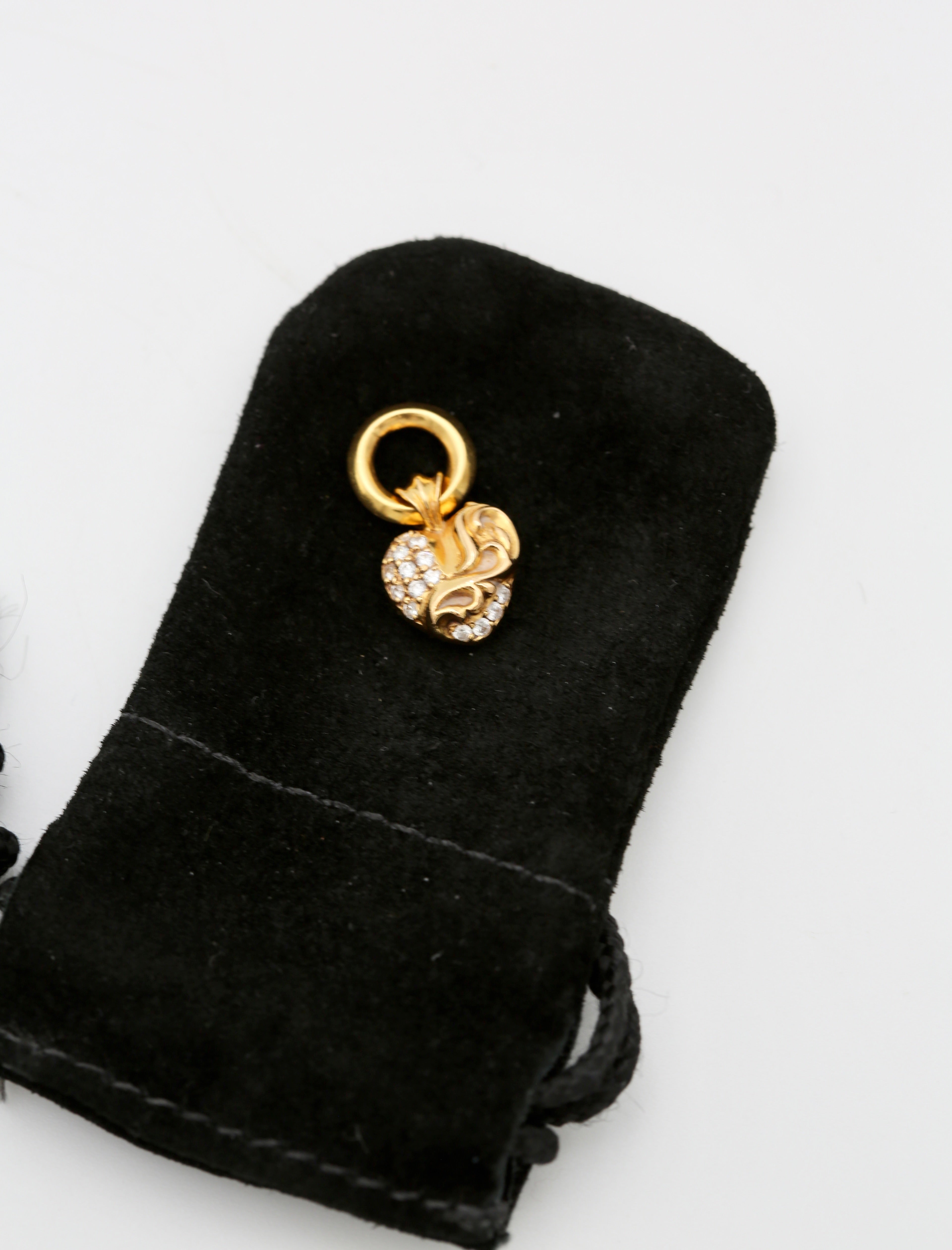 CHROME HEARTS GOLD HEART PENDANT WITH DIAMONDS 2023