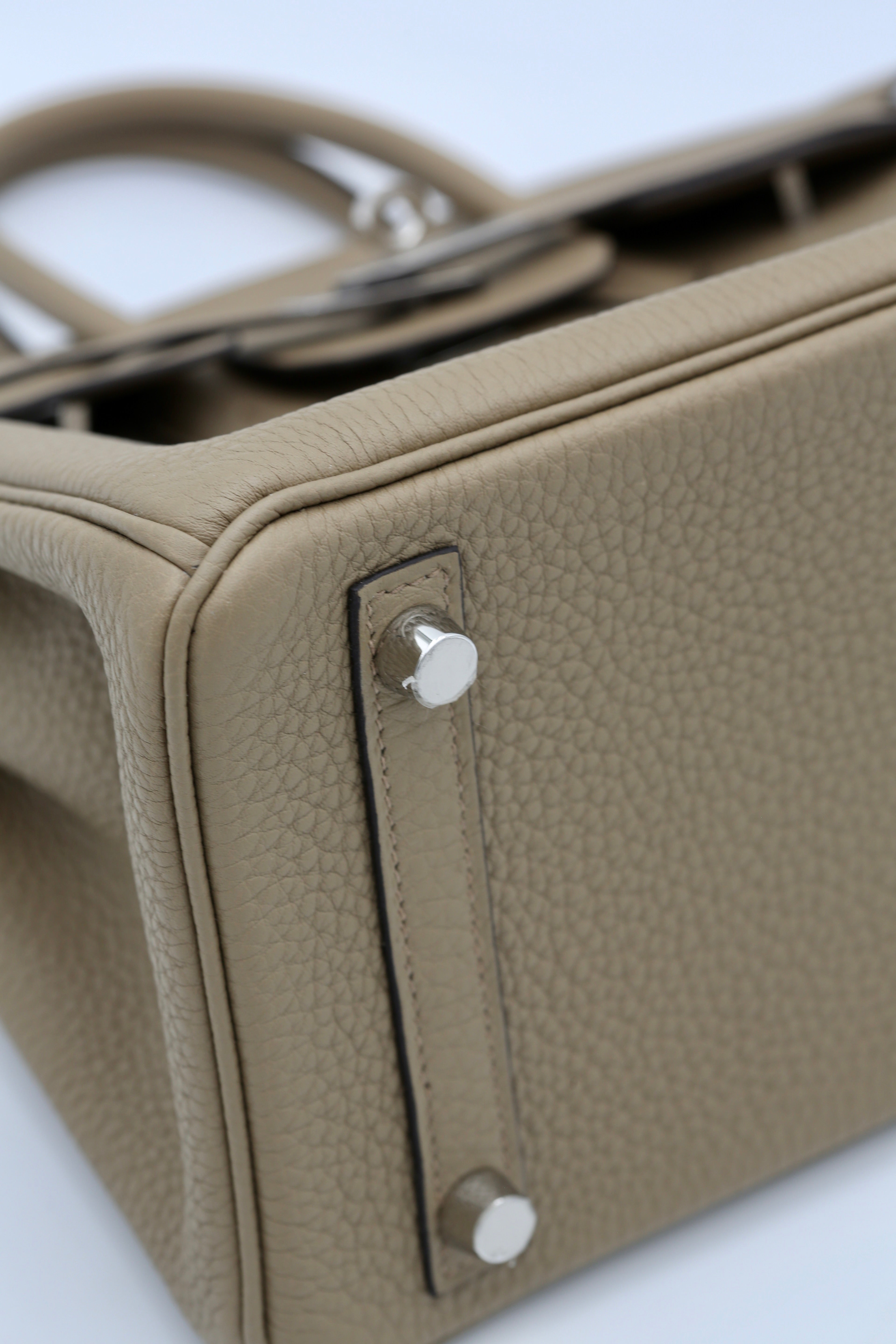 HERMÈS BIRKIN25 8Q BEIGE MARFA TOGO SILVER HARDWARE W STAMP