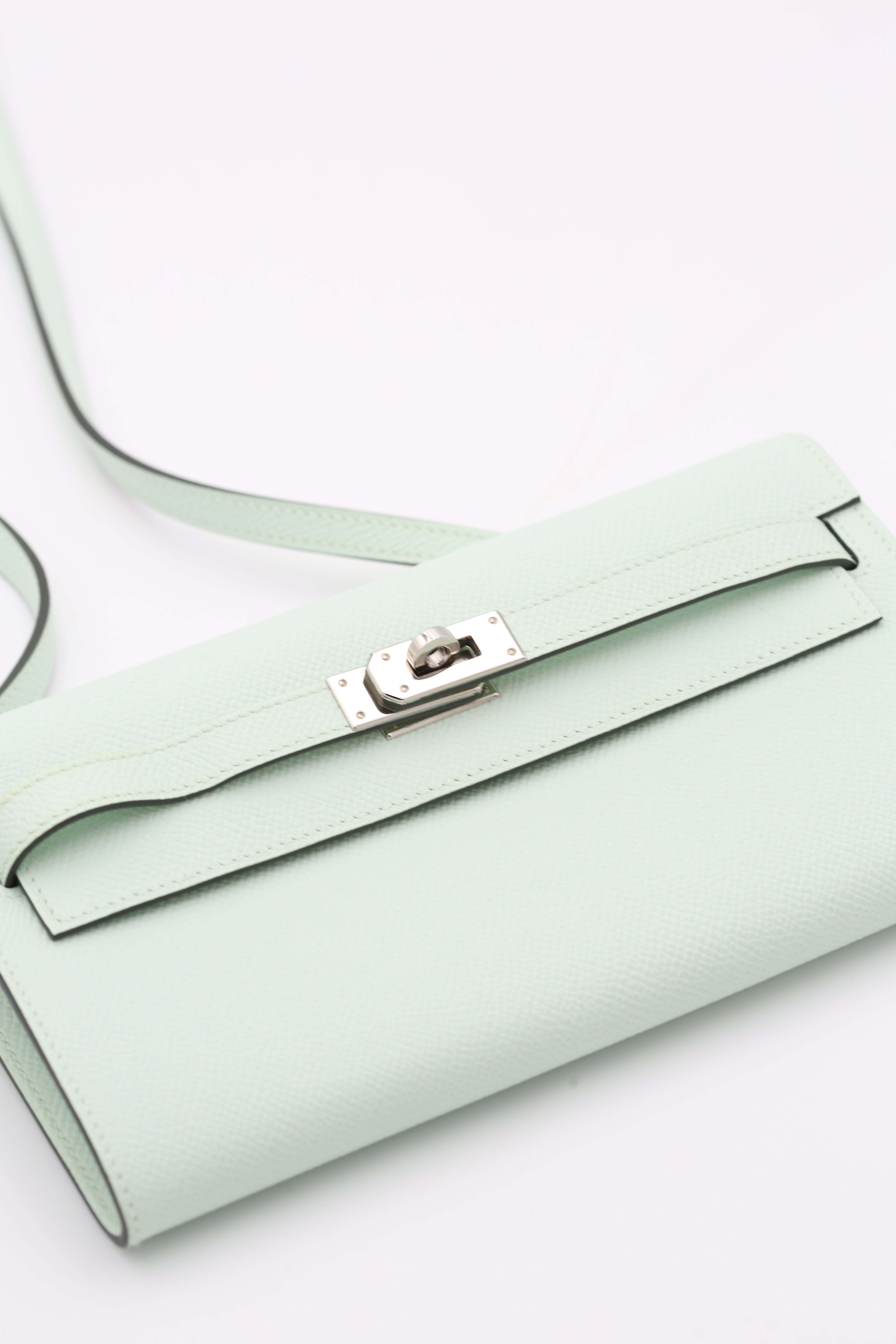 HERMÈS KELLY TO GO VERT PEPPERMINT EPSOM SILVER HARDWARE K STAMP
