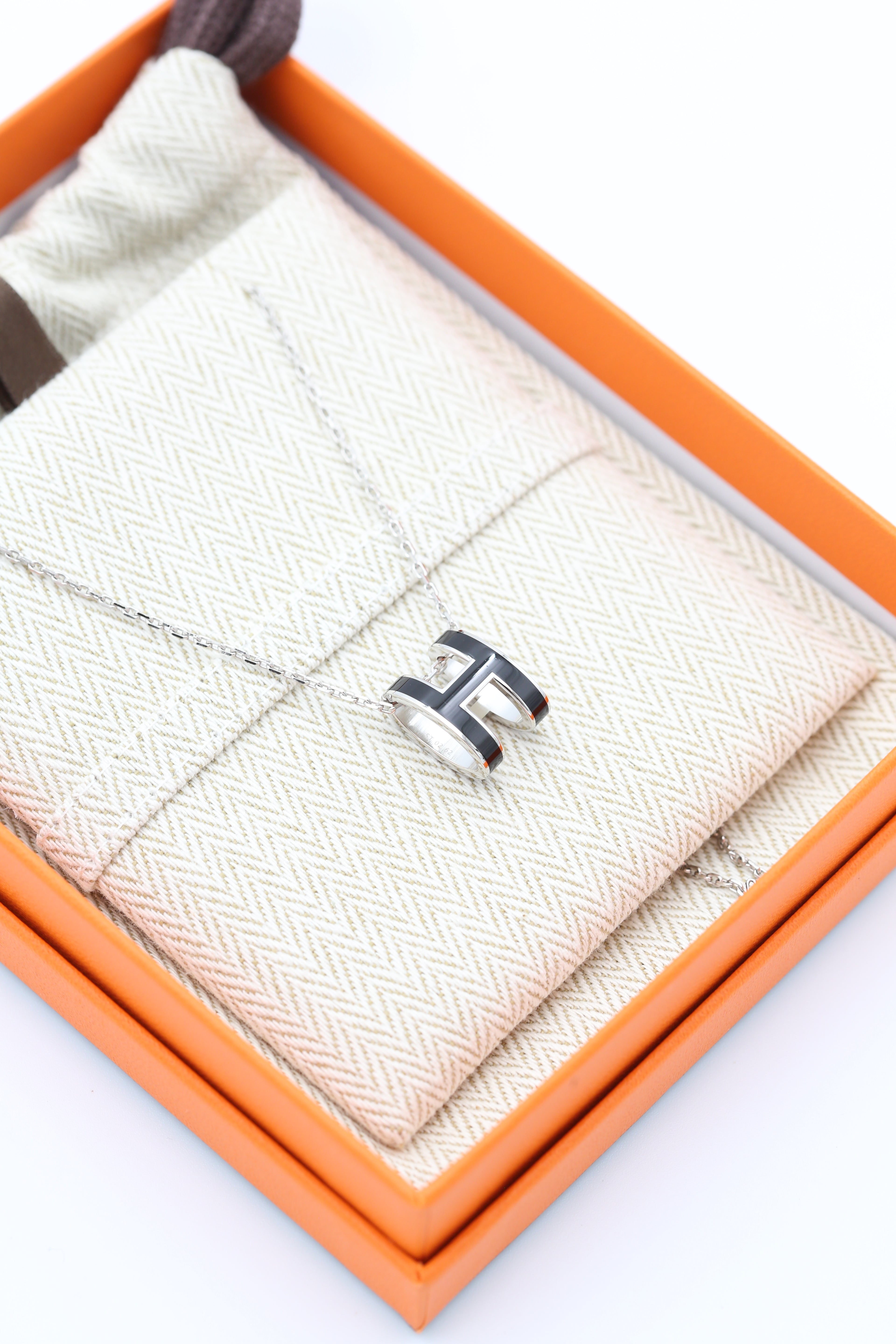 HERMÈS POP H PENDANT NOIR SILVER 2026
