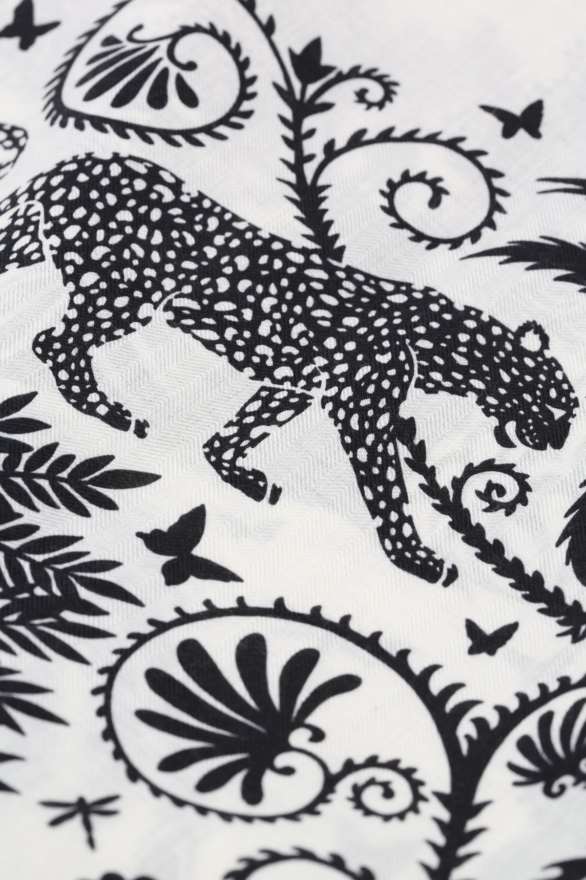 HERMÈS SCARF 140X140 CHALE CACHEMIRE SOUS LE CHARME D'ORPH HG/BLANC/NOIR