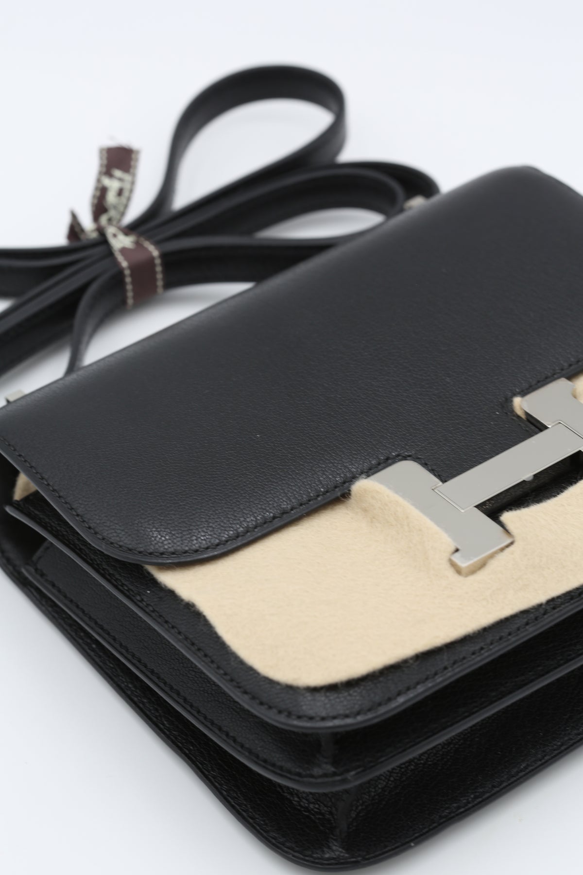 HERMÈS CONSTANCE18 NOIR CHAMKILA GOATSKIN SILVER HARDWARE B STAMP