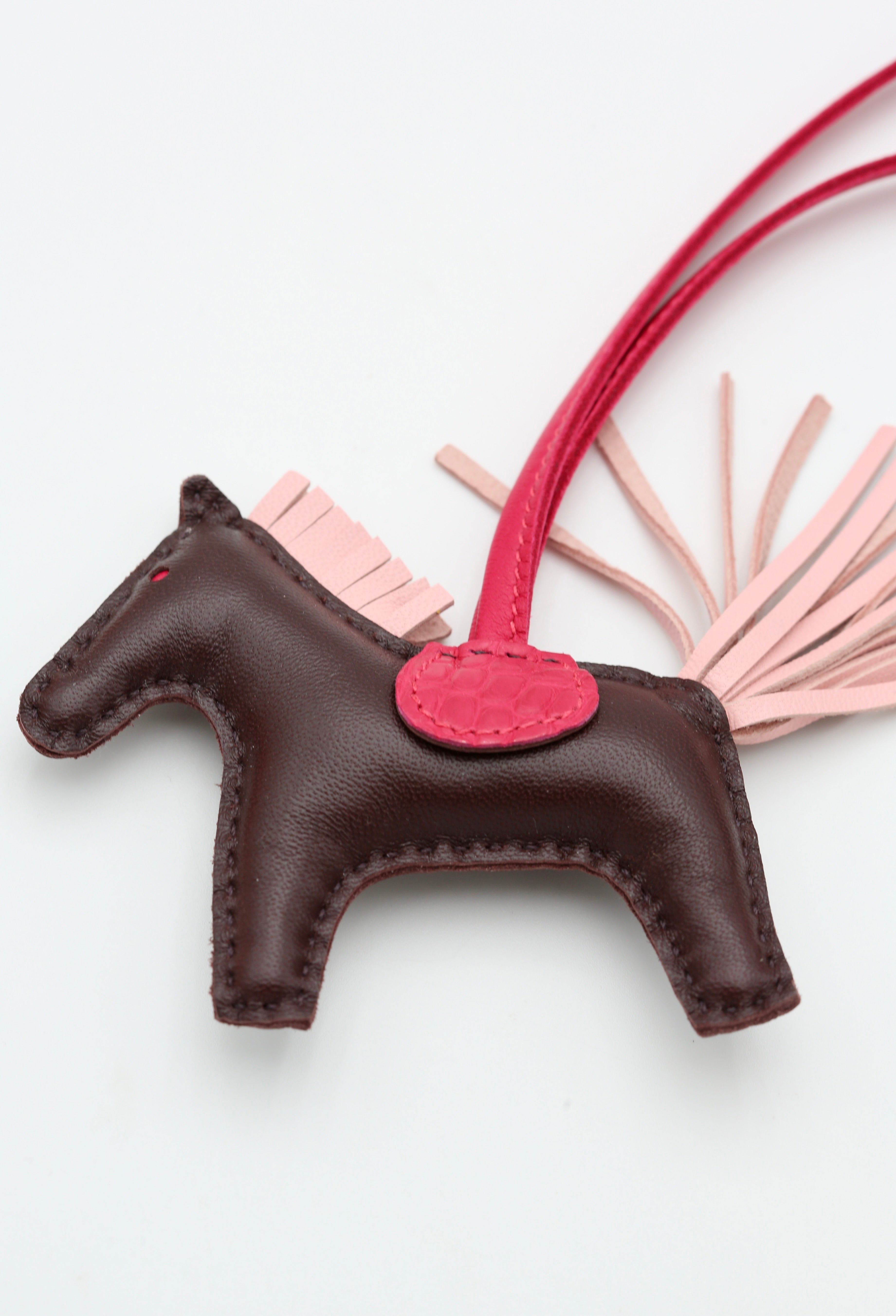 HERMÈS RODEO PM CHARM BROWN/ROSE TOUCH