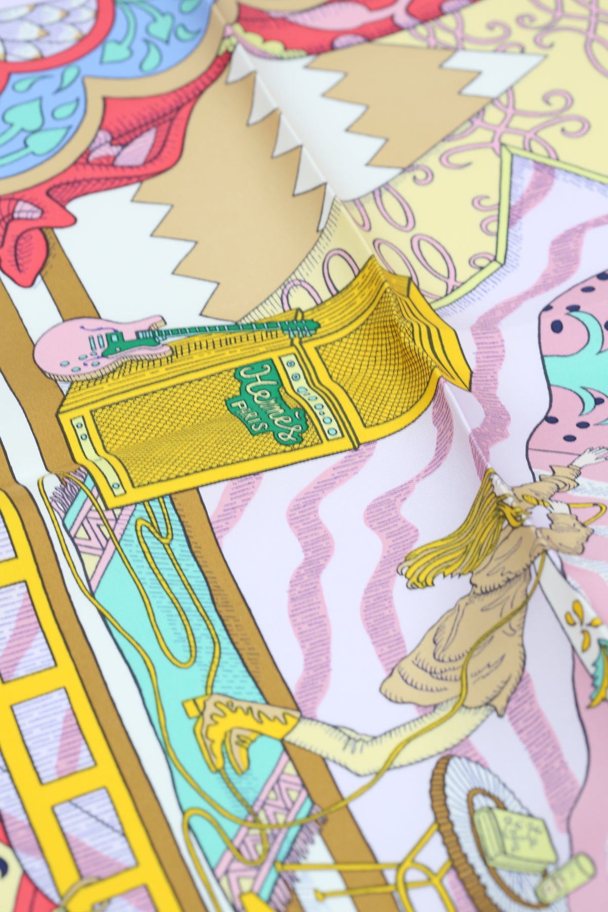 HERMÈS SCARF90X90 CARRE TWILL LE PREMIER CHANT RE/VIEUX ROSE/VERT/JA