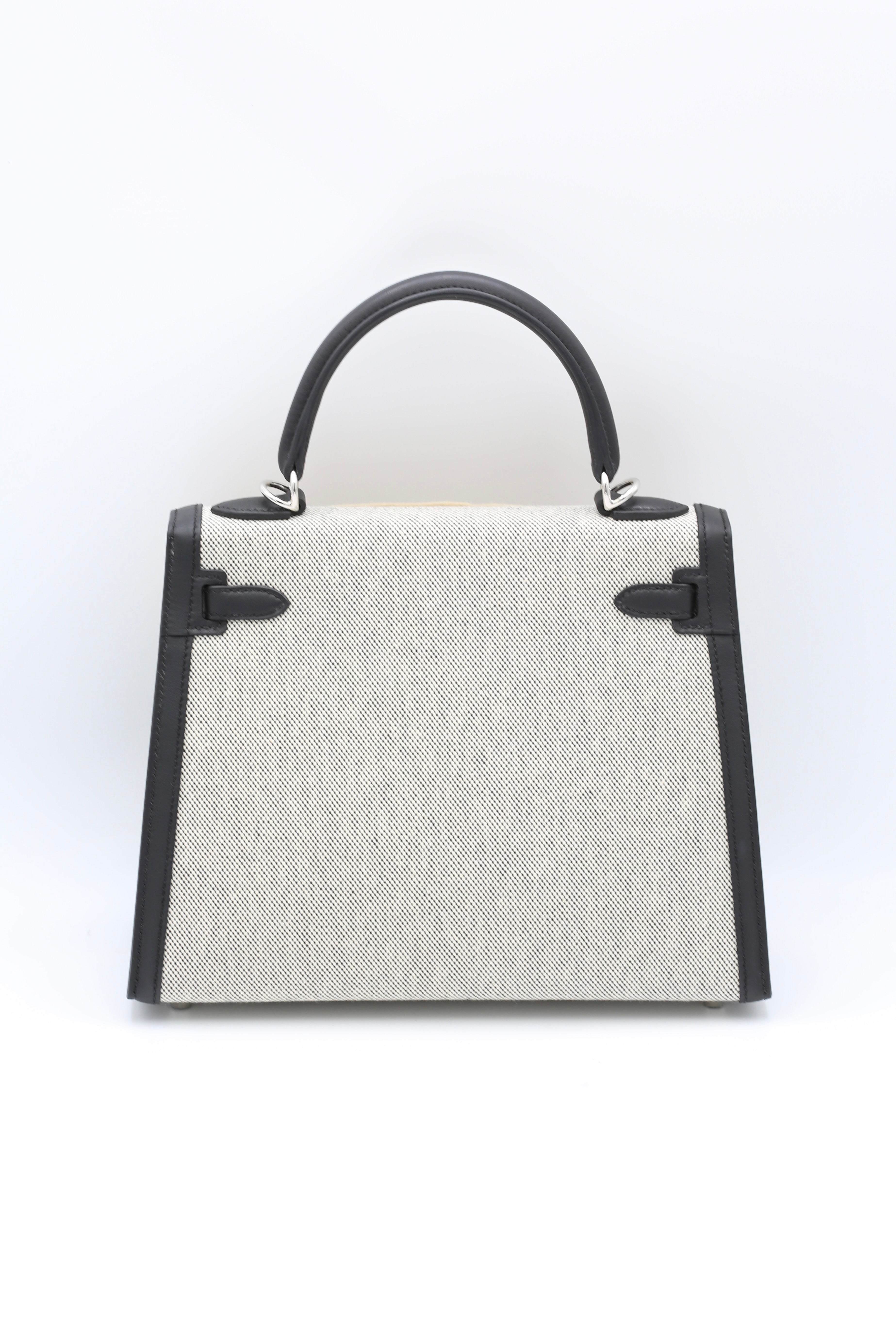 HERMÈS KELLY25 ECRU-NOIR SELLIER CANVAS/SWIFT CLAFSKIN SILVER HARDWARE G STAMP