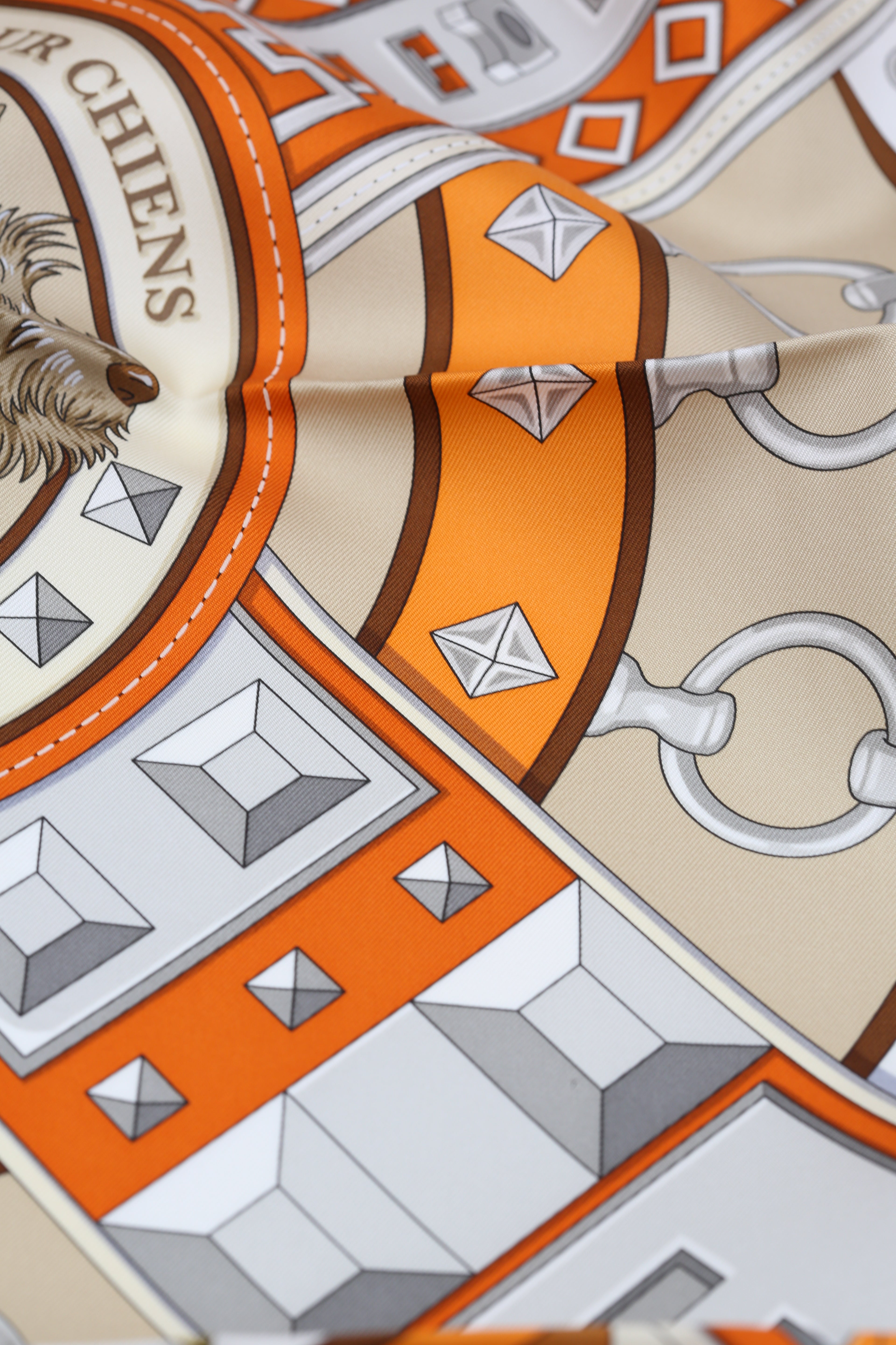 HERMÈS SCARF90X90 CARRE TWILL COLLIERS ET LAISSES ORANGE/CLAIR/ALEZA