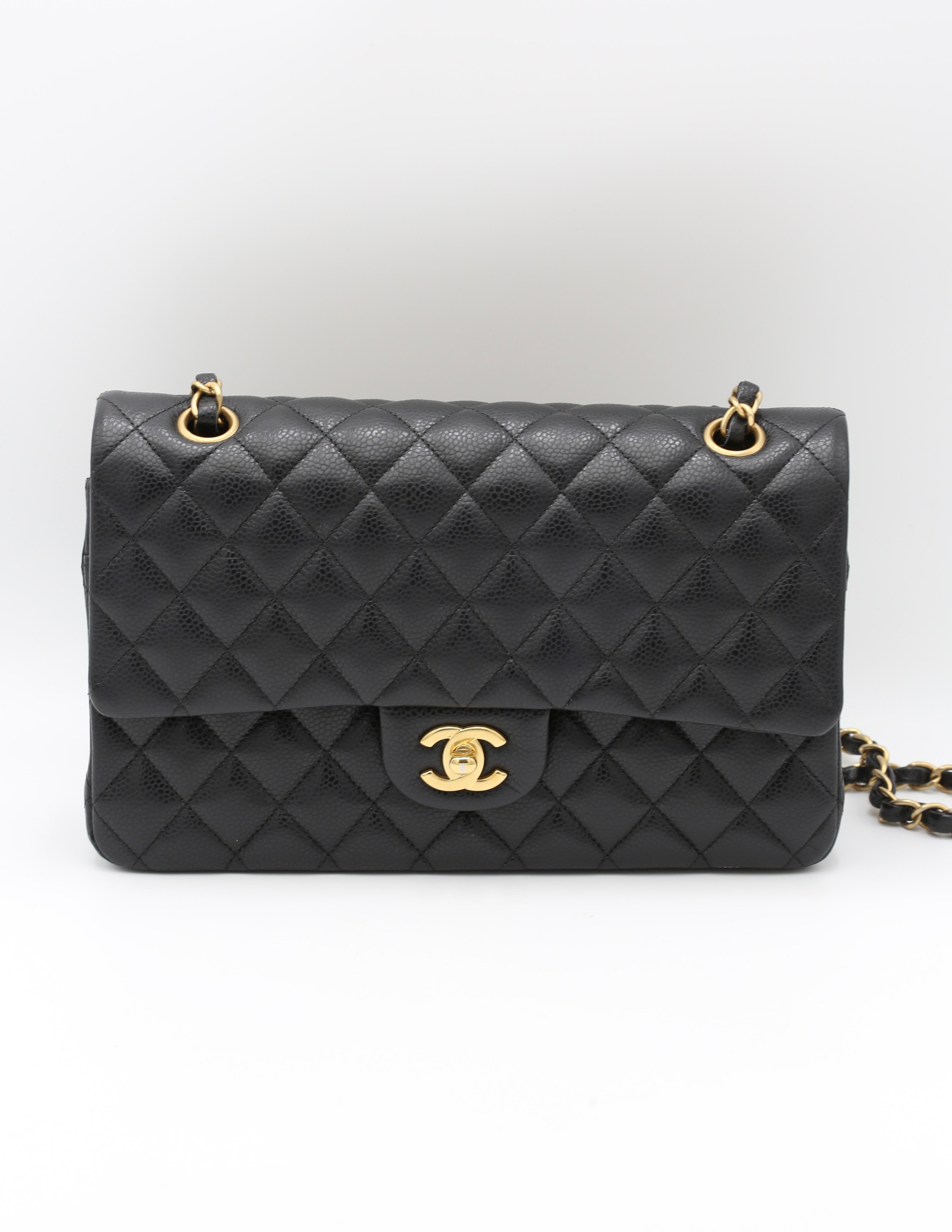 CHANEL CLASSIC DOUBLE FLAP MEDIUM BLACK CAVIAR GOLD HARDWARE