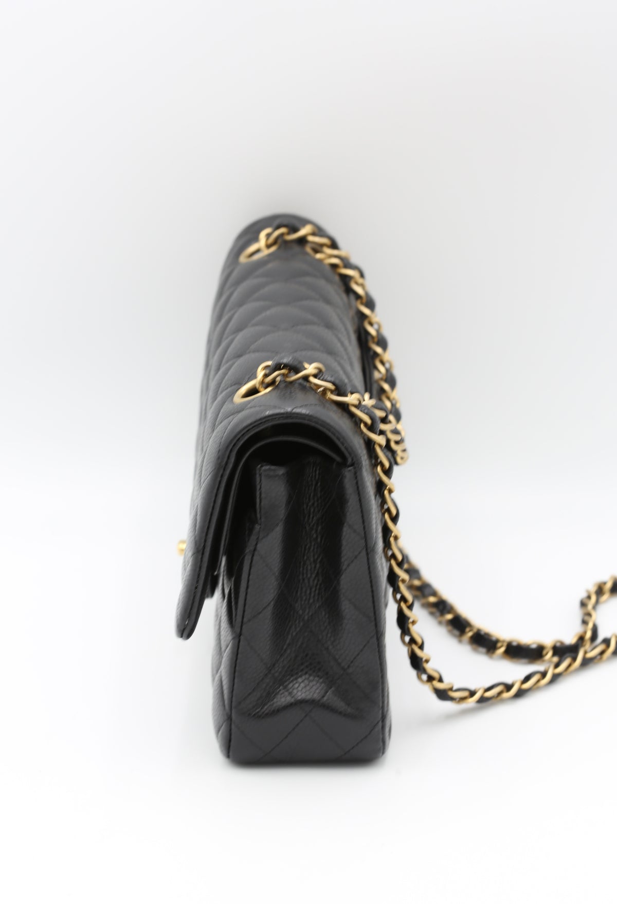 CHANEL CLASSIC DOUBLE FLAP MEDIUM BLACK CAVIAR GOLD HARDWARE