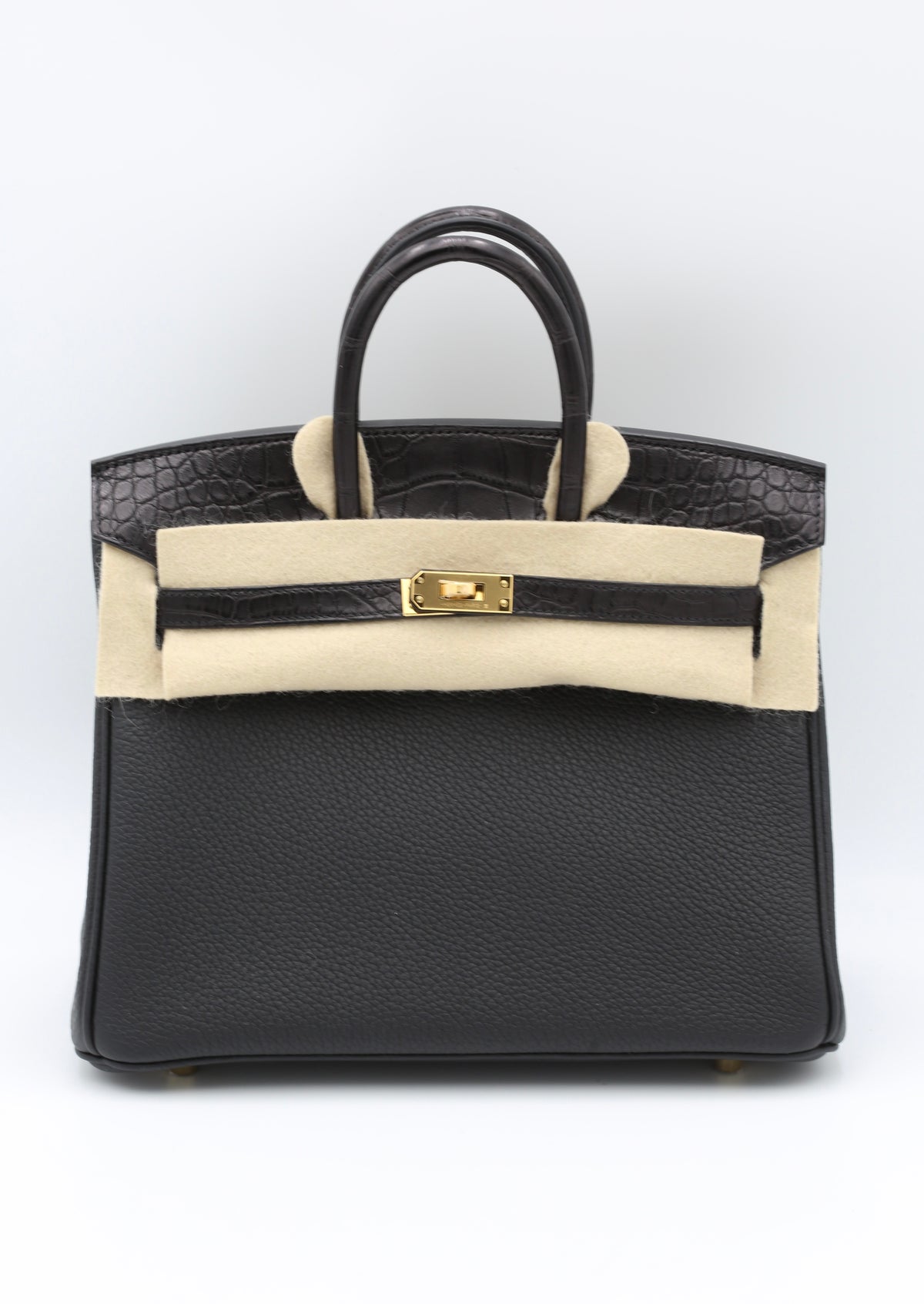 HERMÈS BIRKIN25 NOIR TOUCH TOGO CALFSKIN MATTE ALLIMISSI GOLD HARDWARE B STAMP