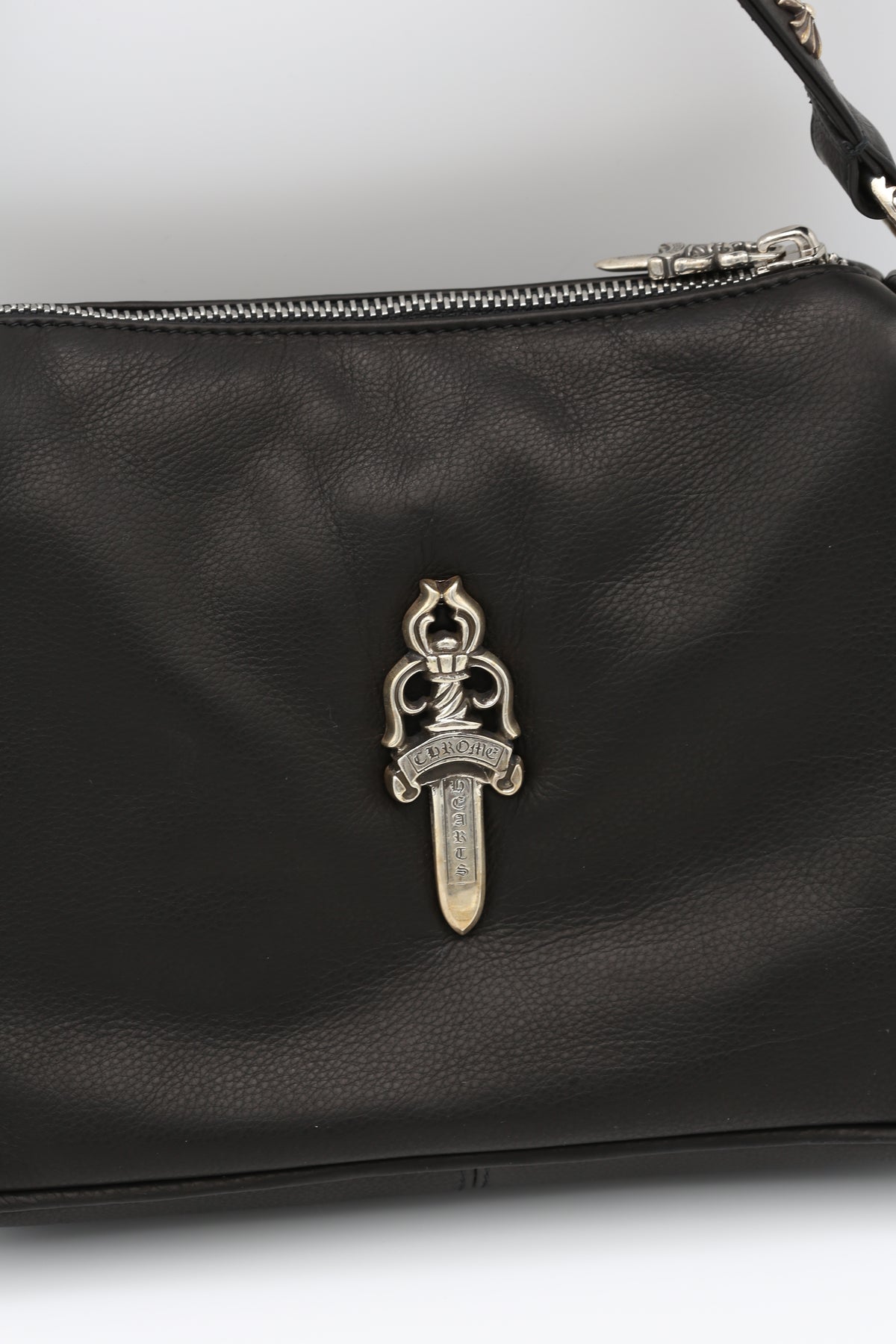 CHROME HEARTS BLACK SHOULDER BAG