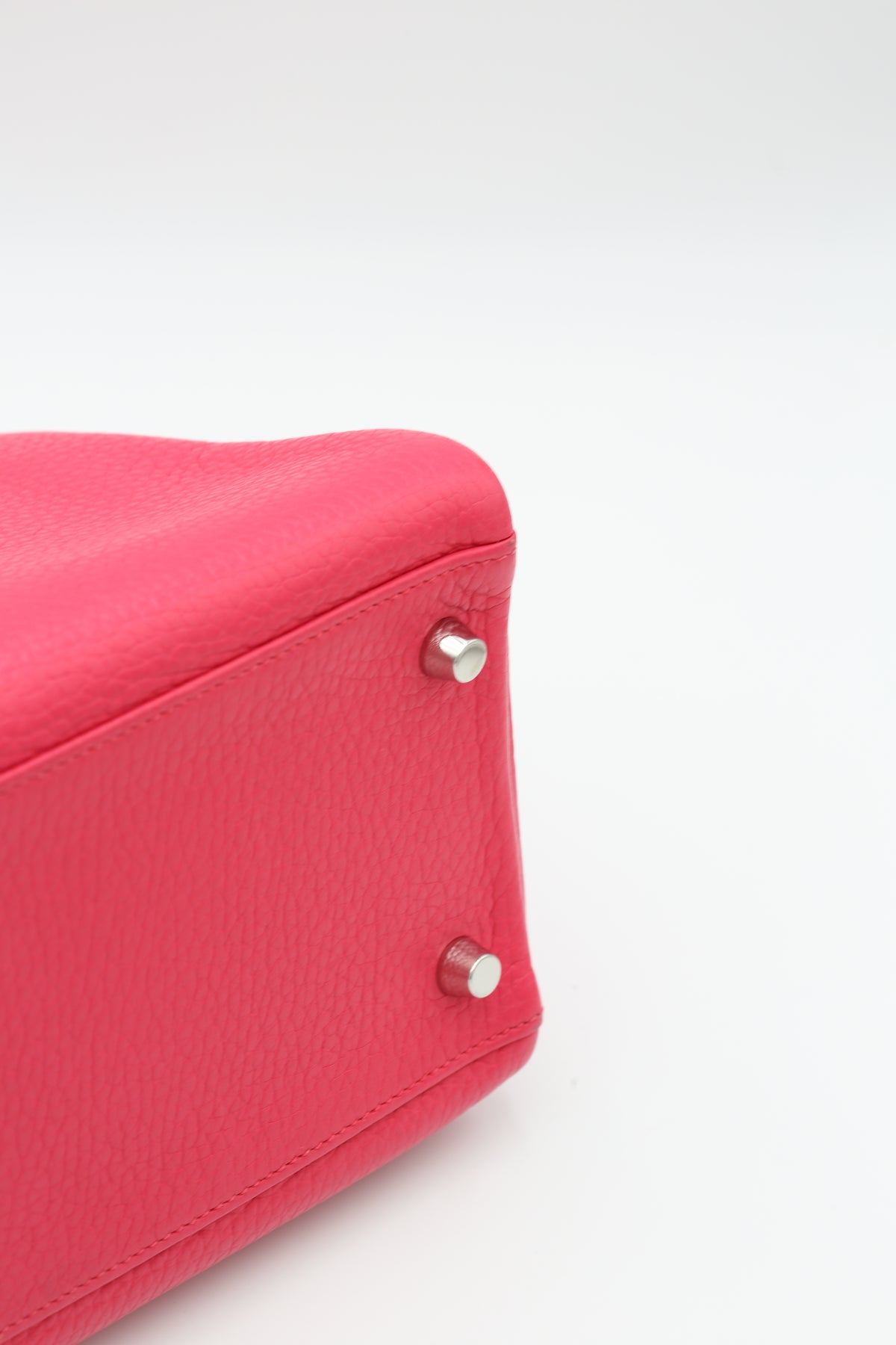 HERMÈS KELLY28 ROSE EXTREME TOGO SILVER HARDWARE D STAMP