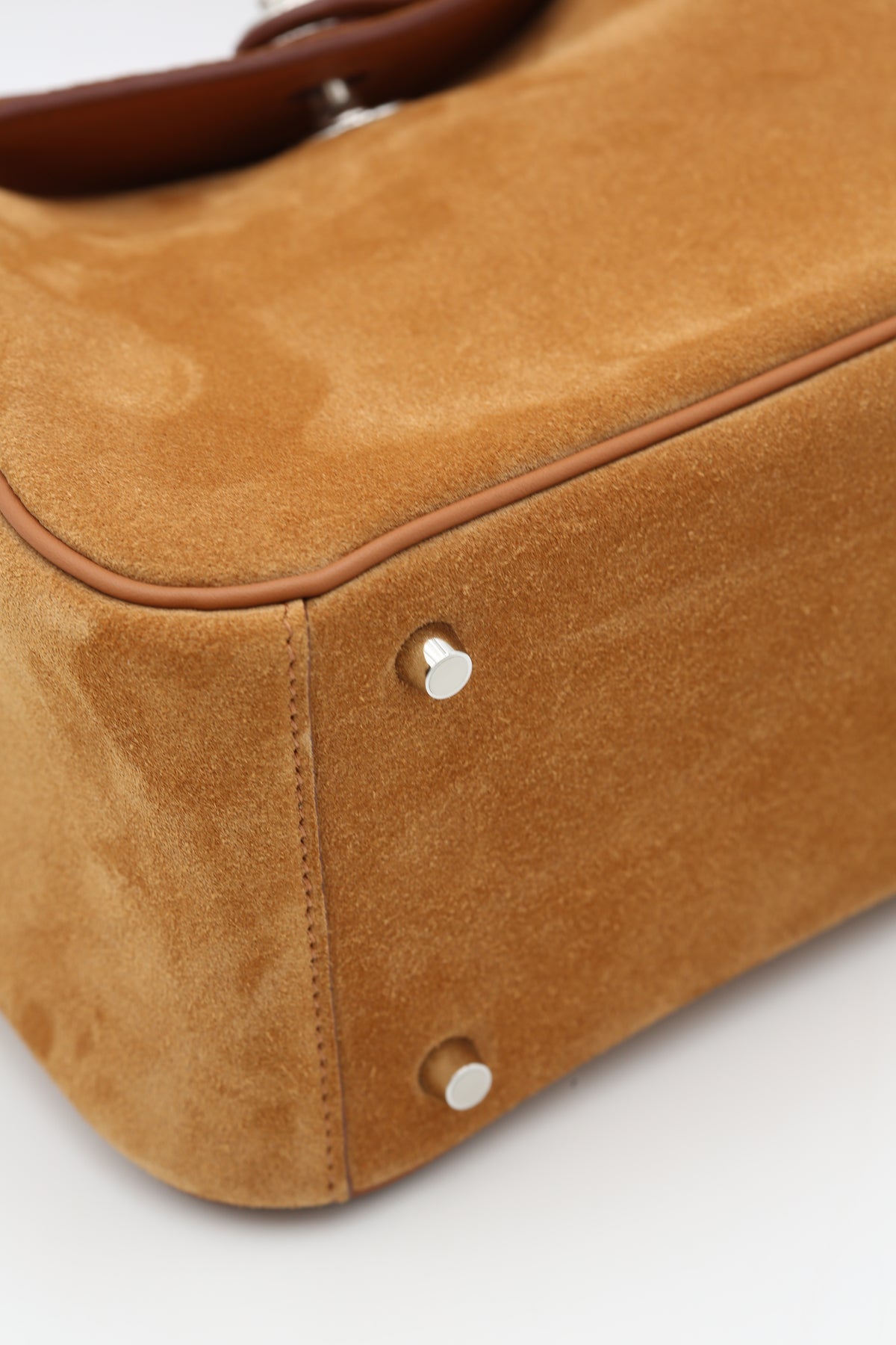HERMÈS MINI LINDY GOLD GRIZZLY/SWIFT CALFSKIN CHAMOIS SILVER HARDWARE G STAMP