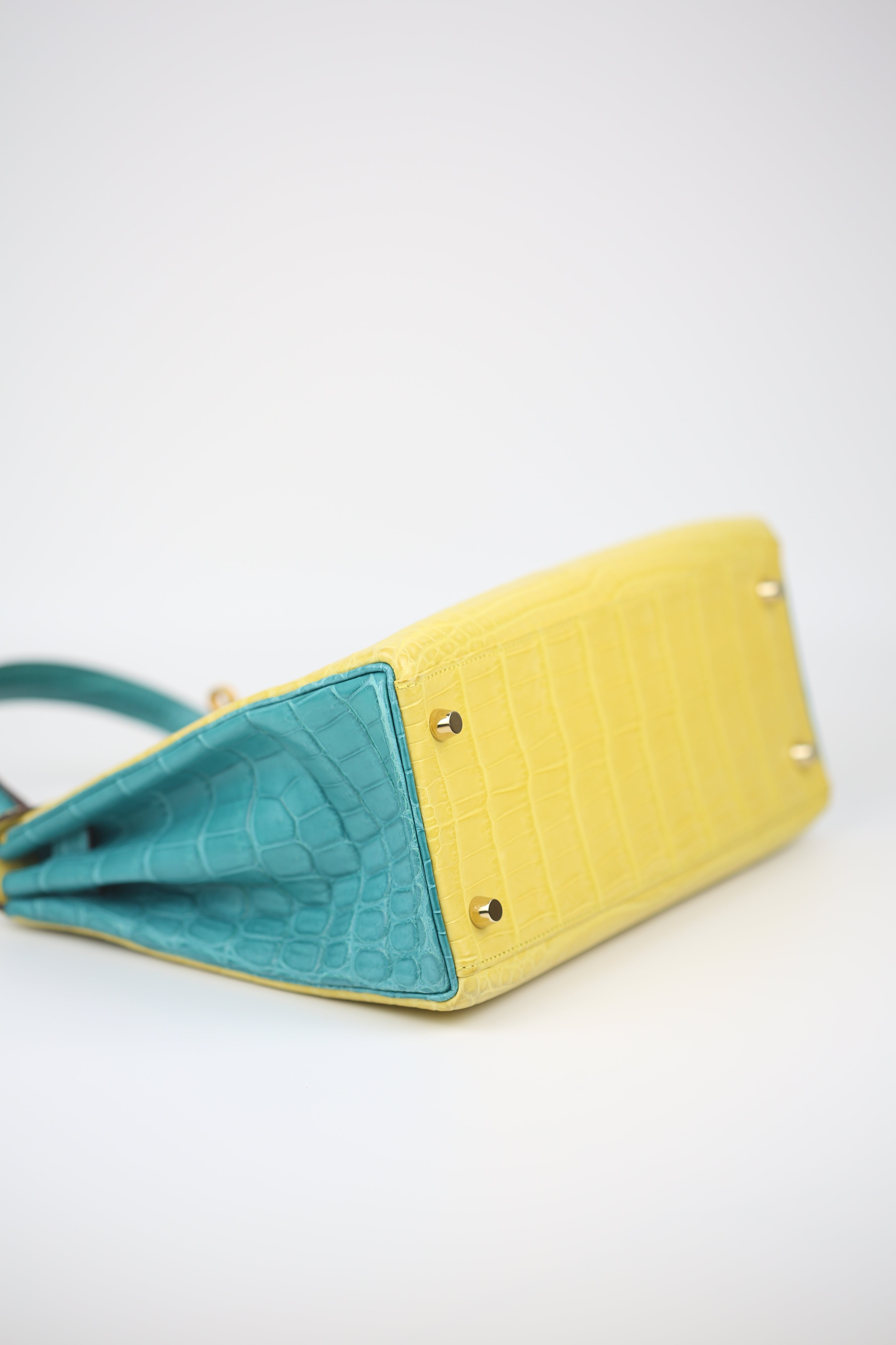 HERMÈS Niloticus Kelly 28 Lime and Malachite