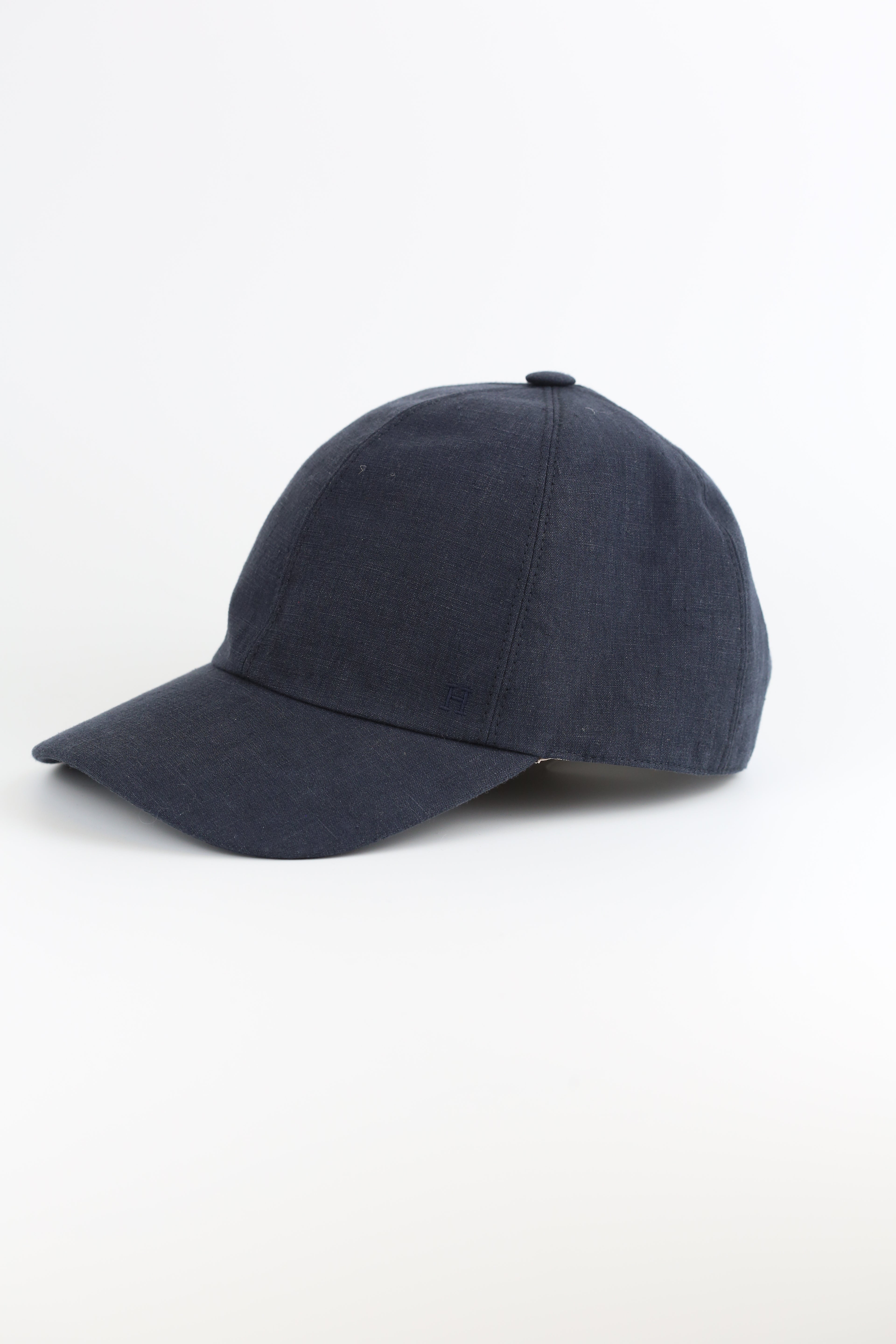 Hermes hat navy size 58