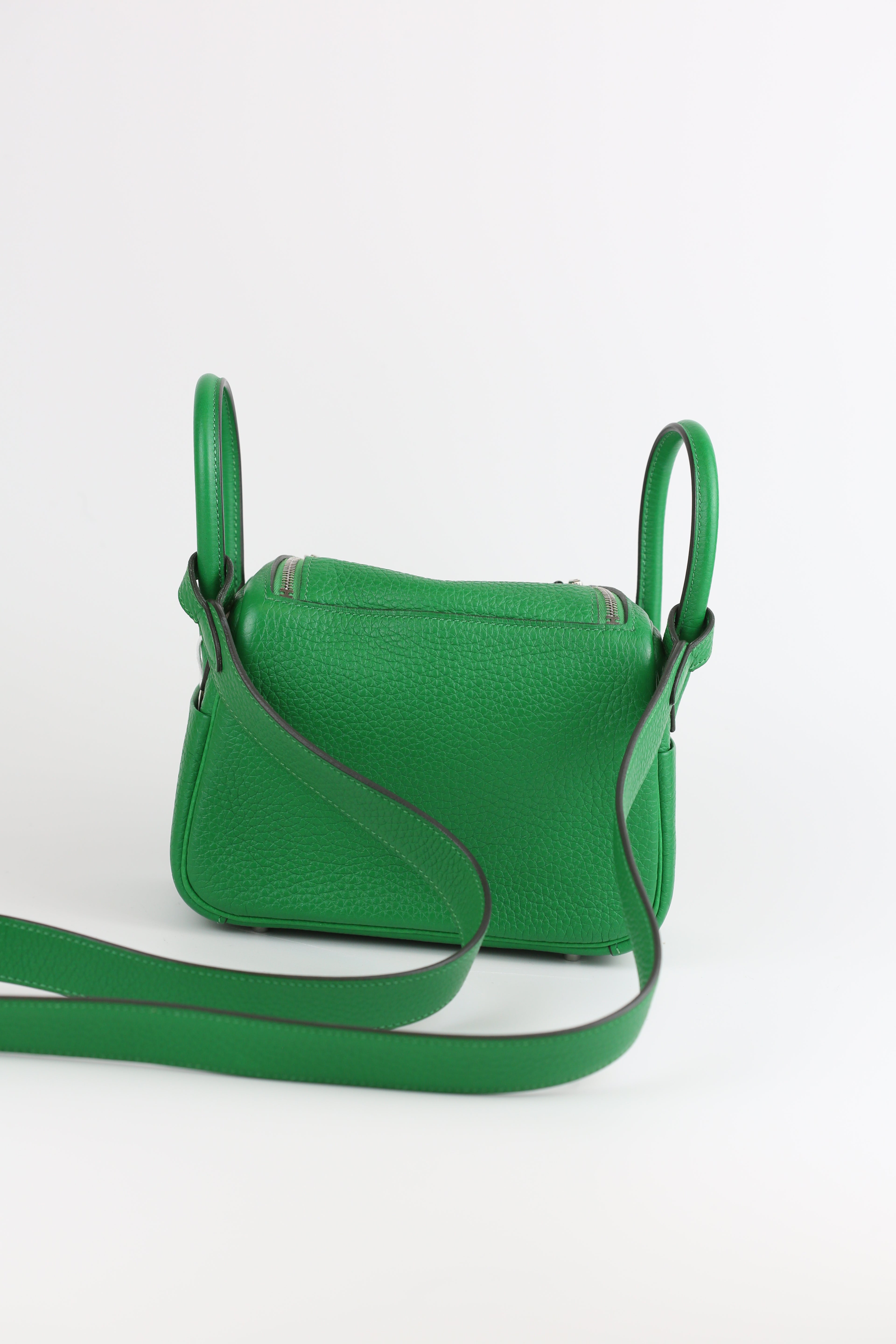 HERMÈS Clemence Mini Lindy Bamboo