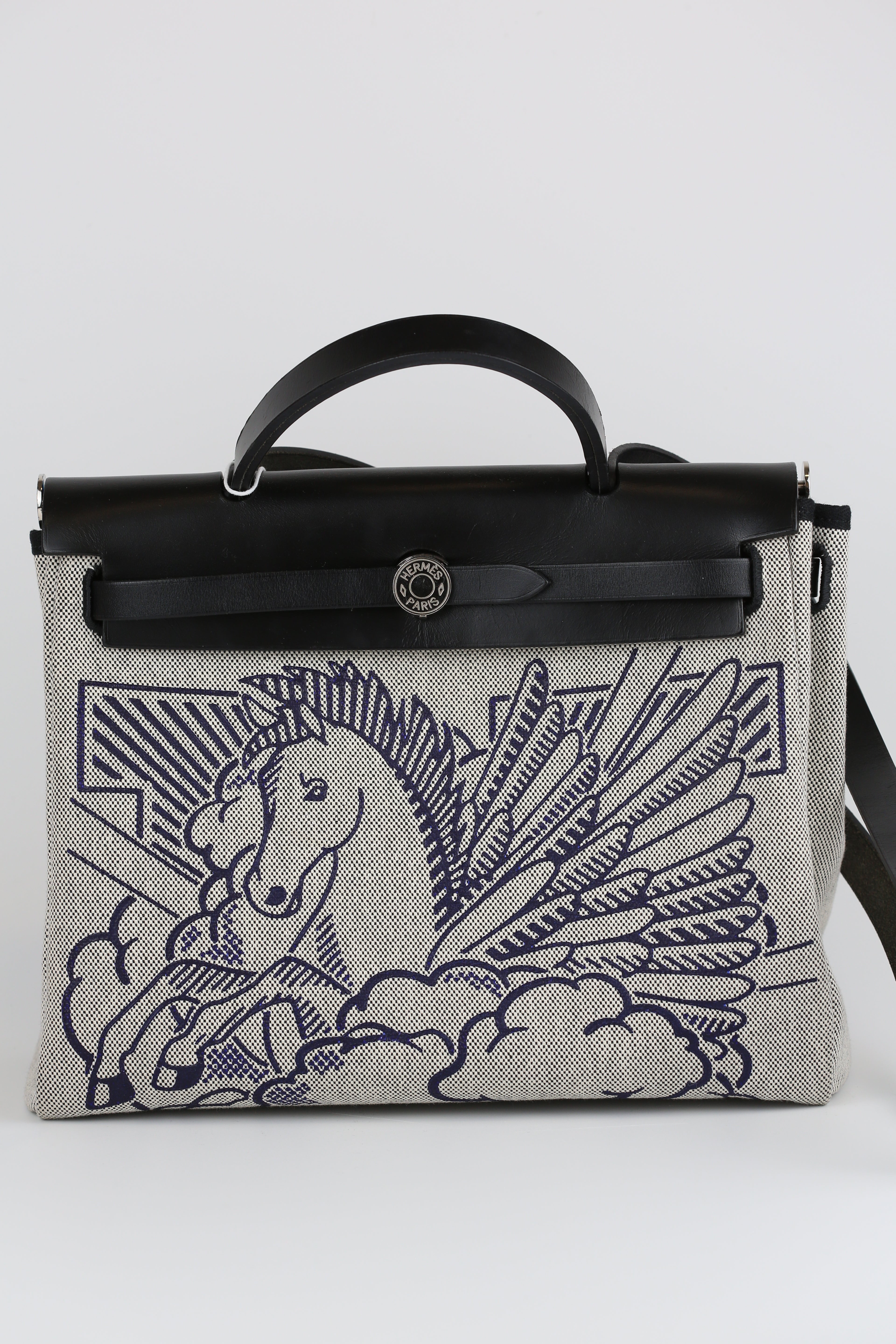 HERMÈS Noir Herbag 31