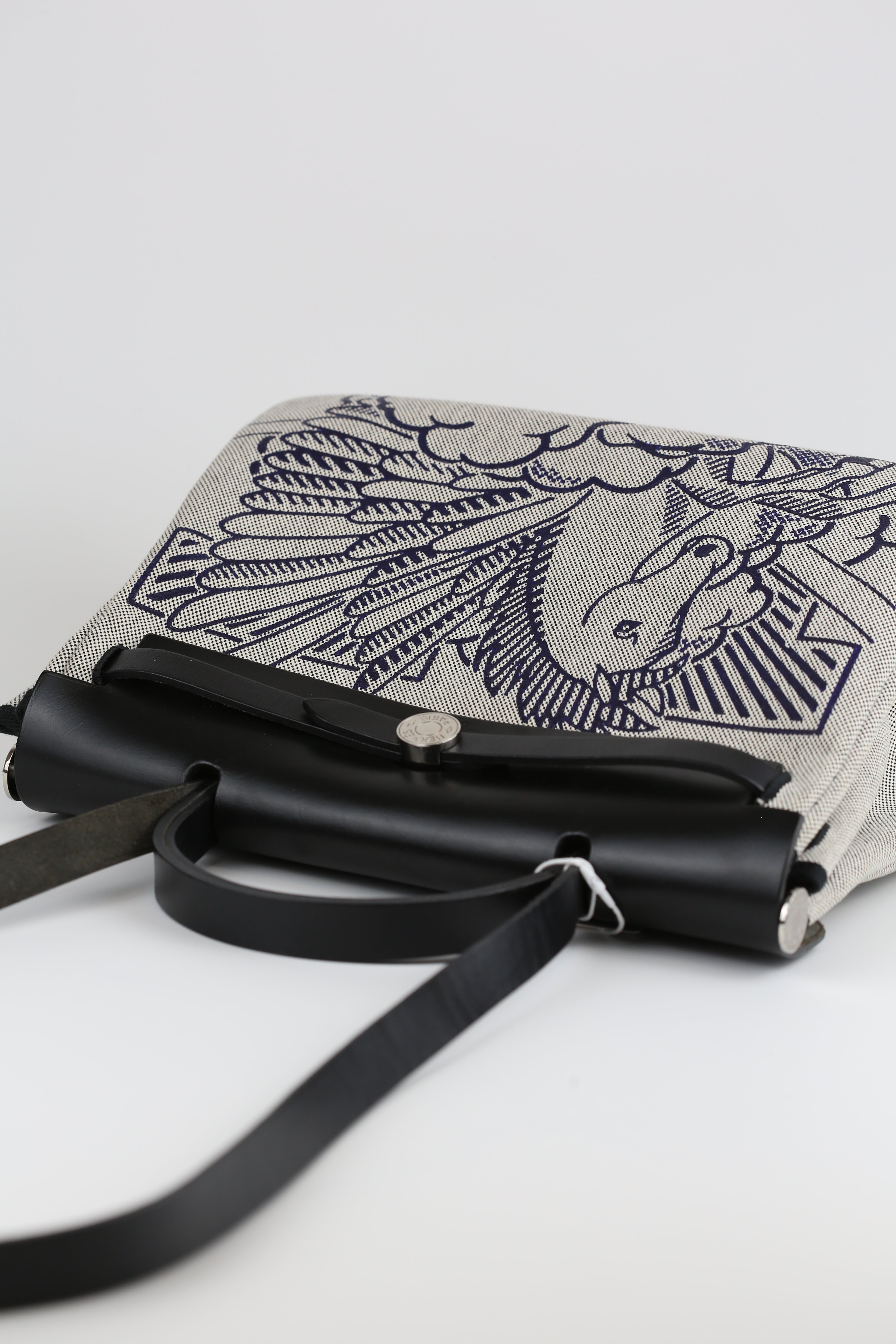 HERMÈS Noir Herbag 31