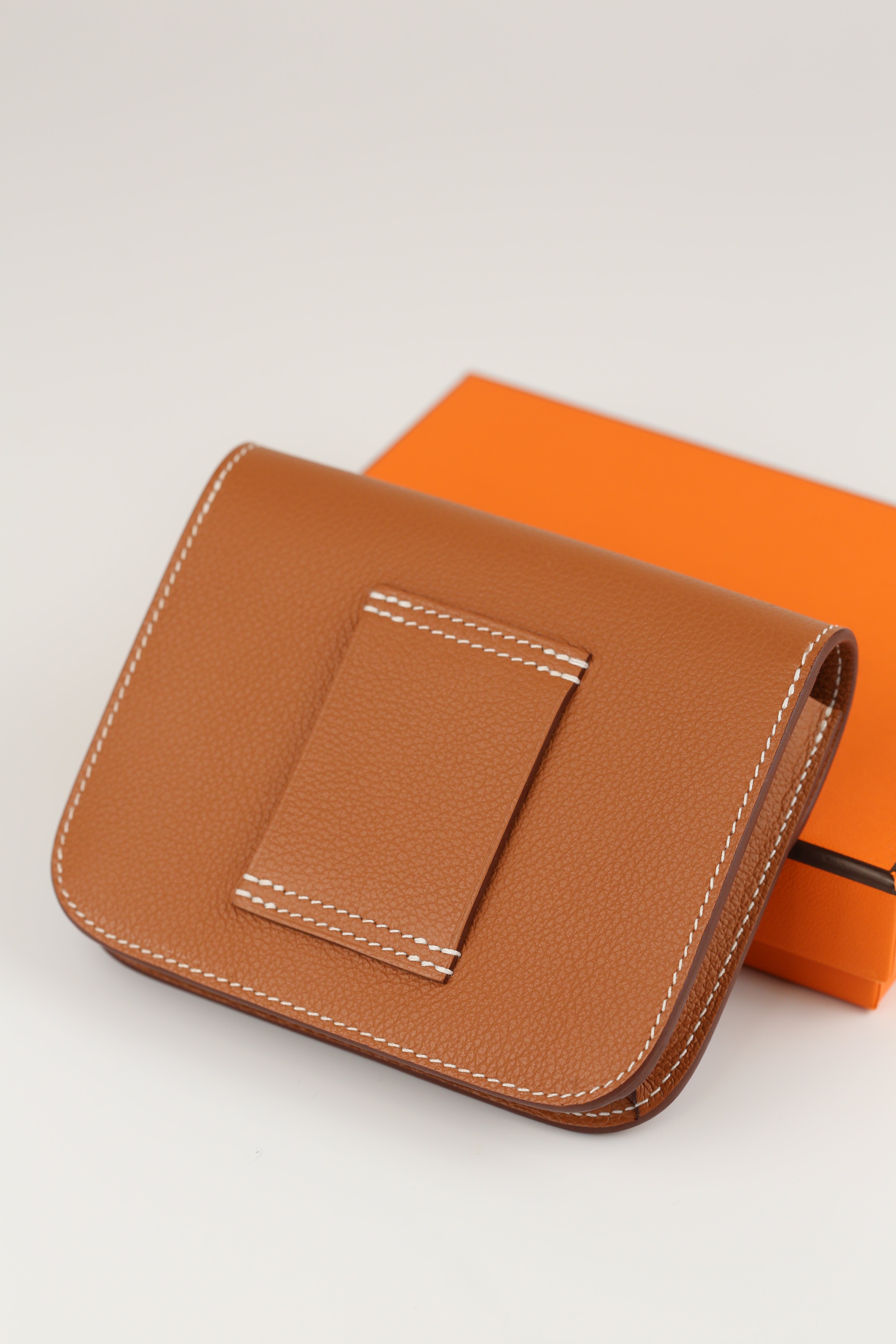 Hermes Constance Slim Gold