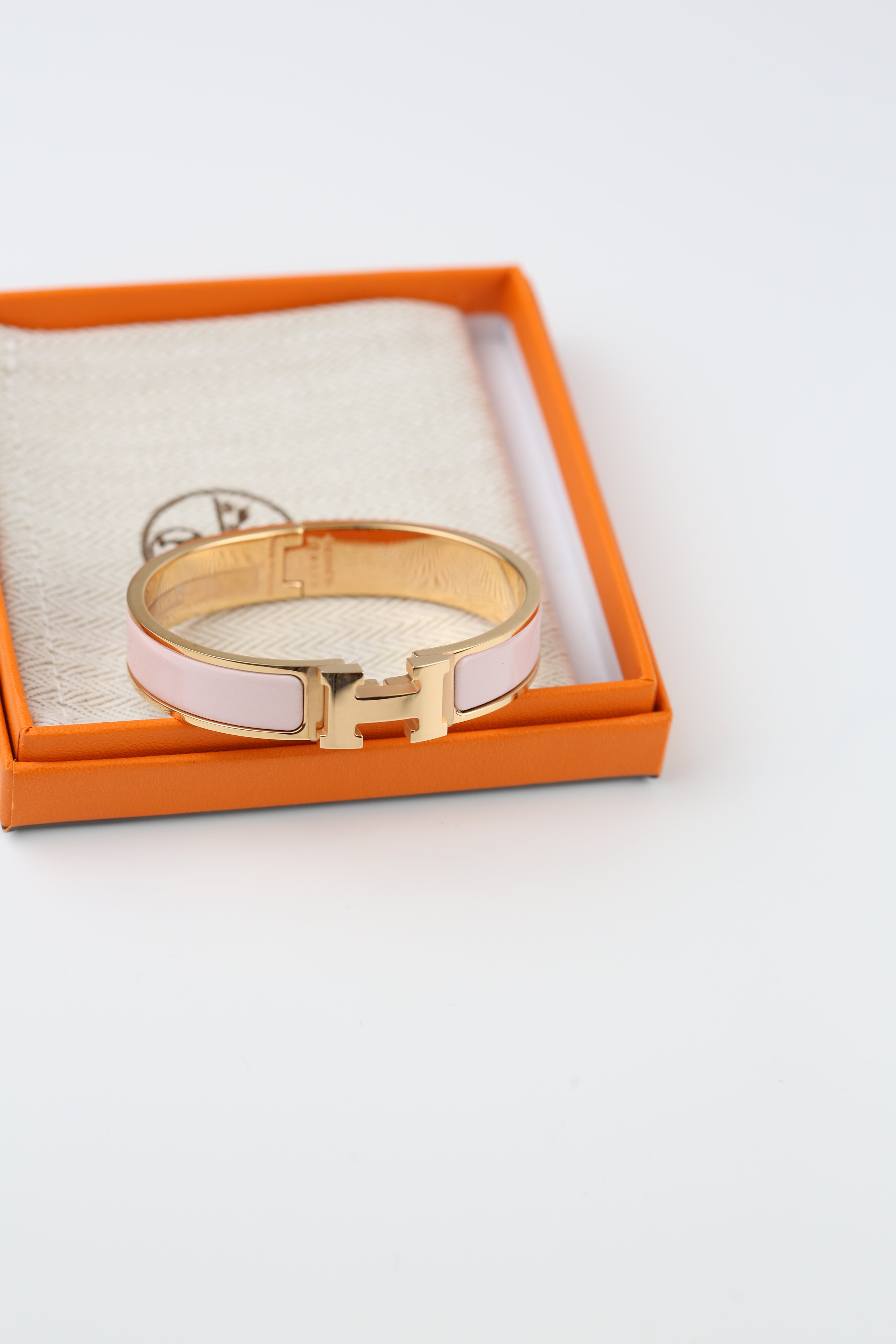 Hermes Clic H Bracelet Light Pink
