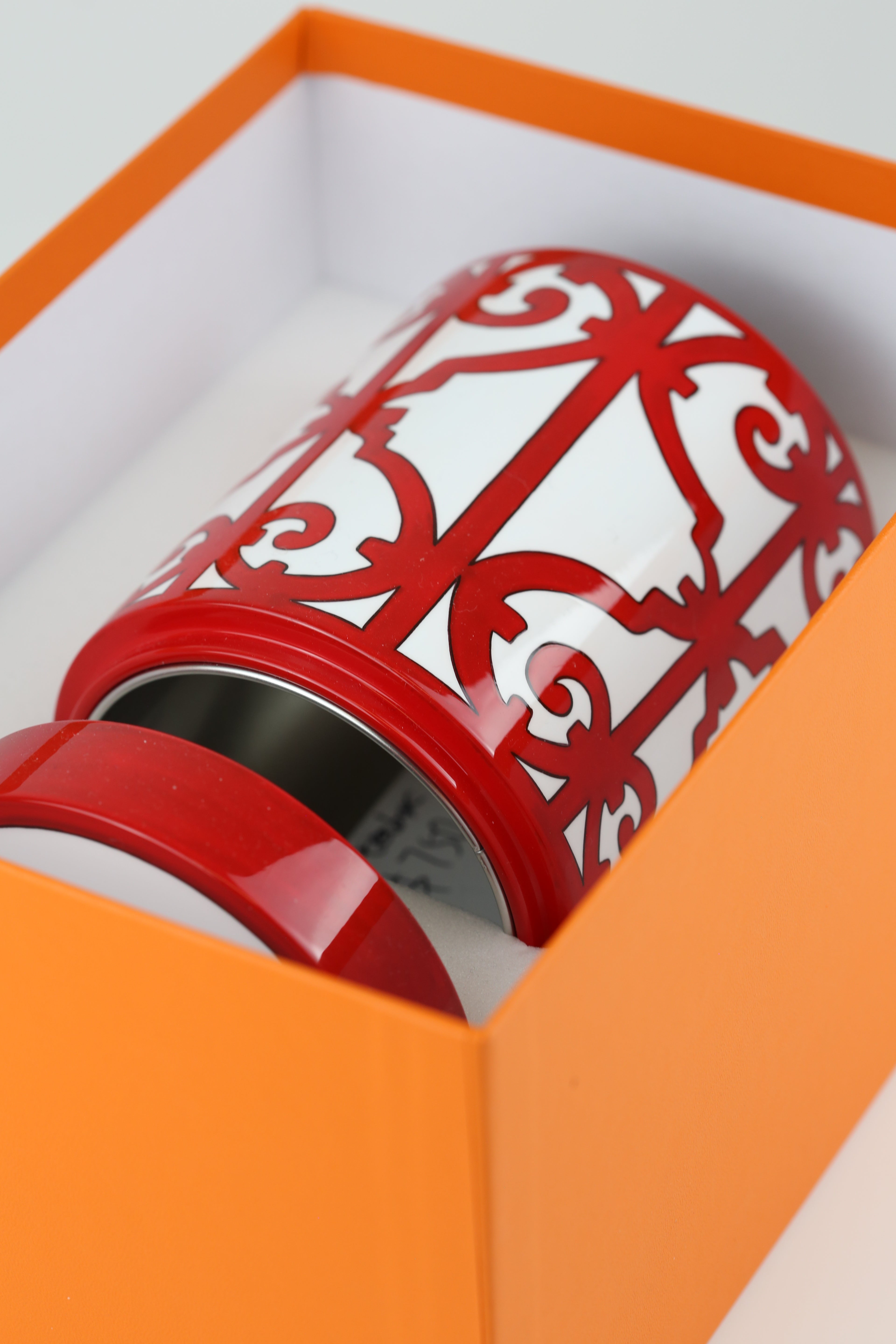 Tea Container