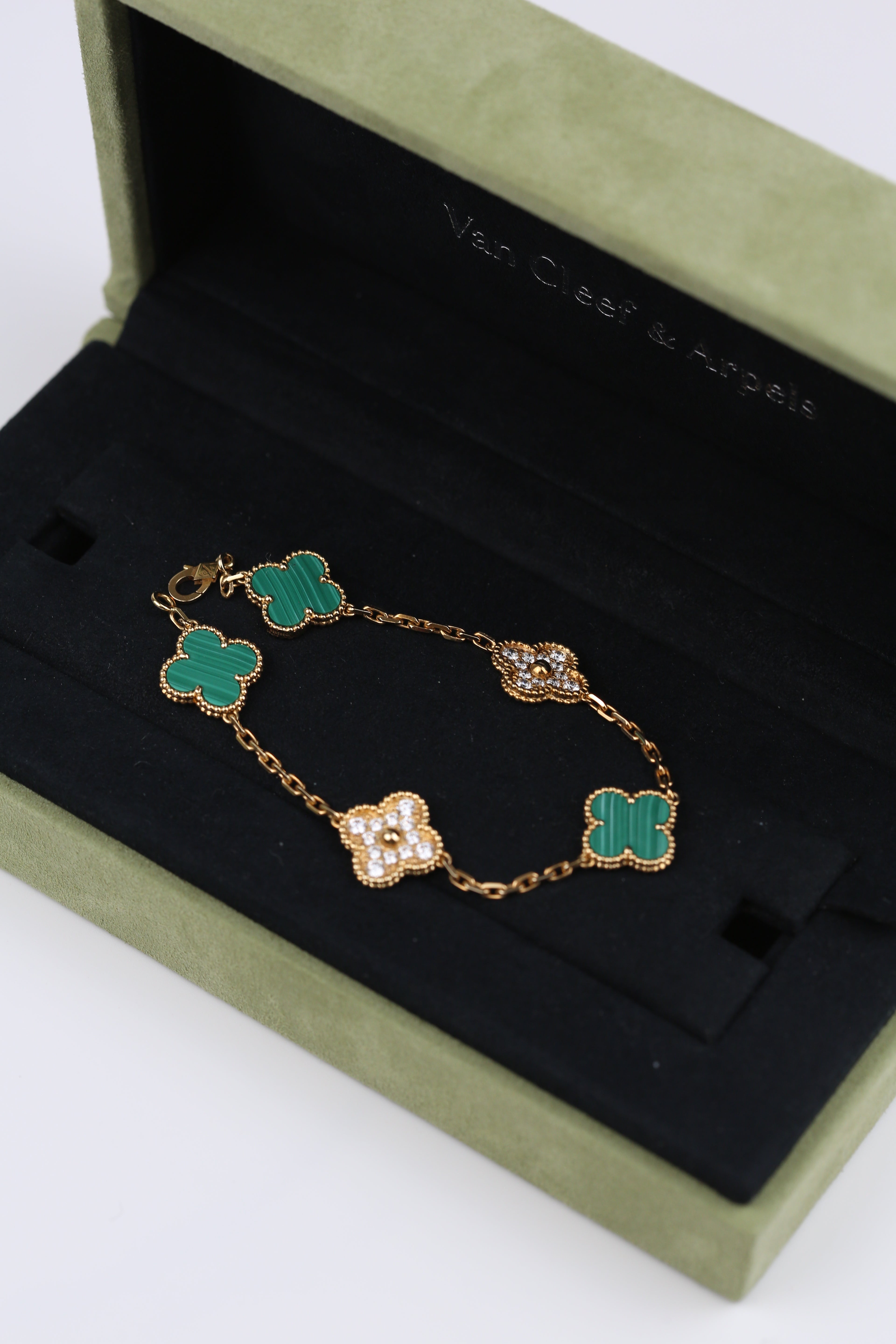 Van Cleef vintage Alhambra Bracelet 5 motifs