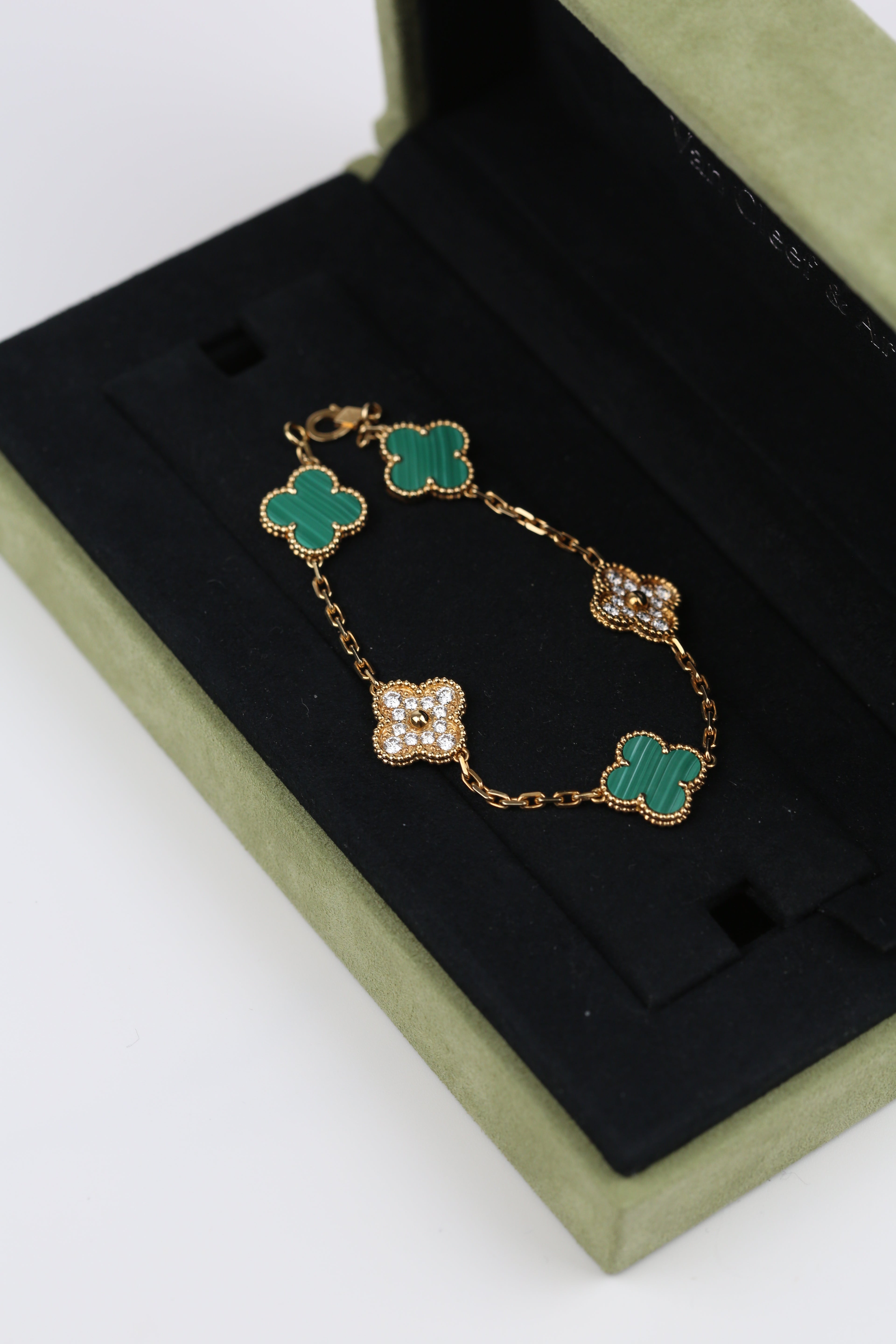 Van Cleef vintage Alhambra Bracelet 5 motifs
