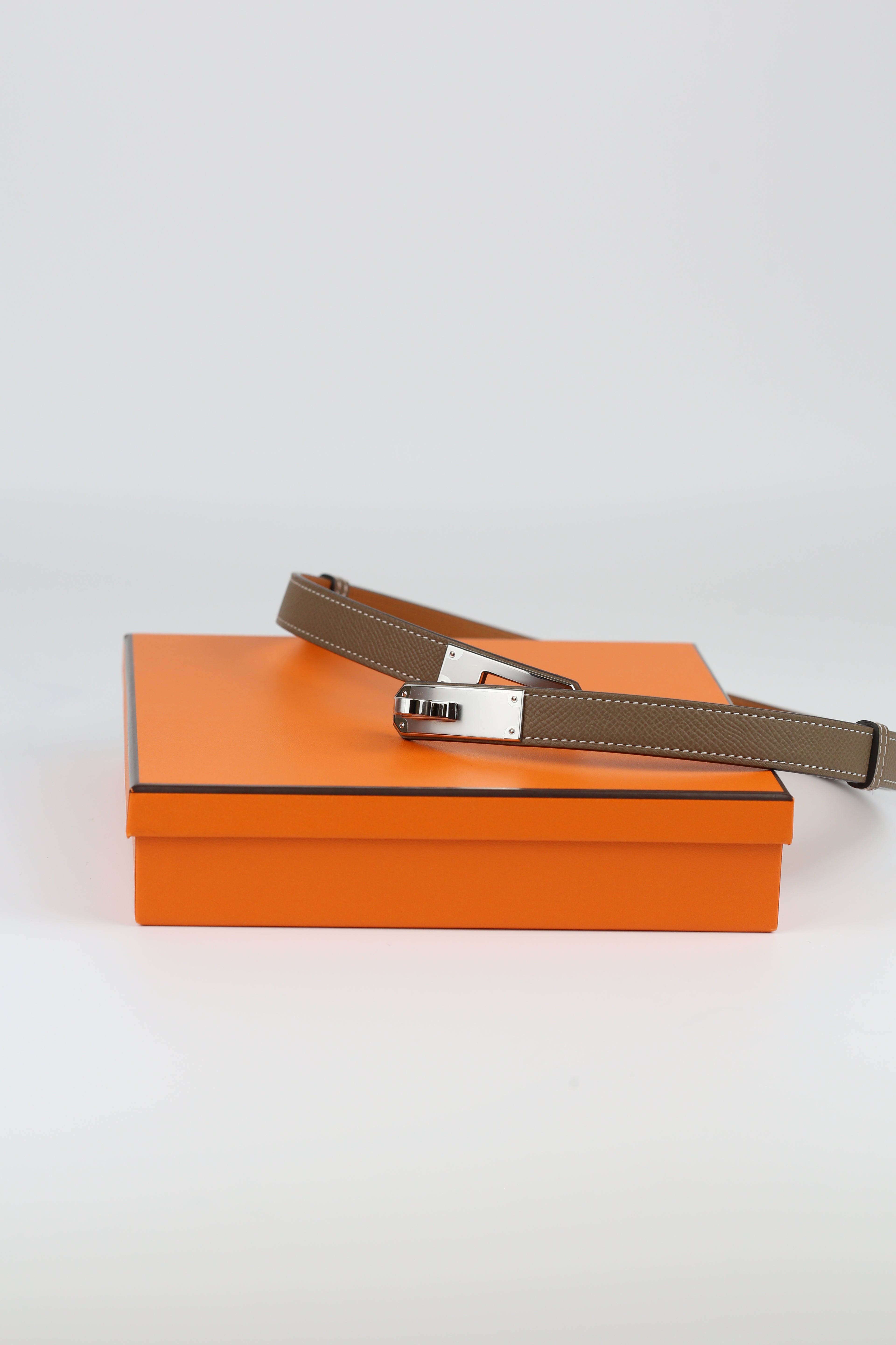 Hermes H Belt Double side Noir & Gold
