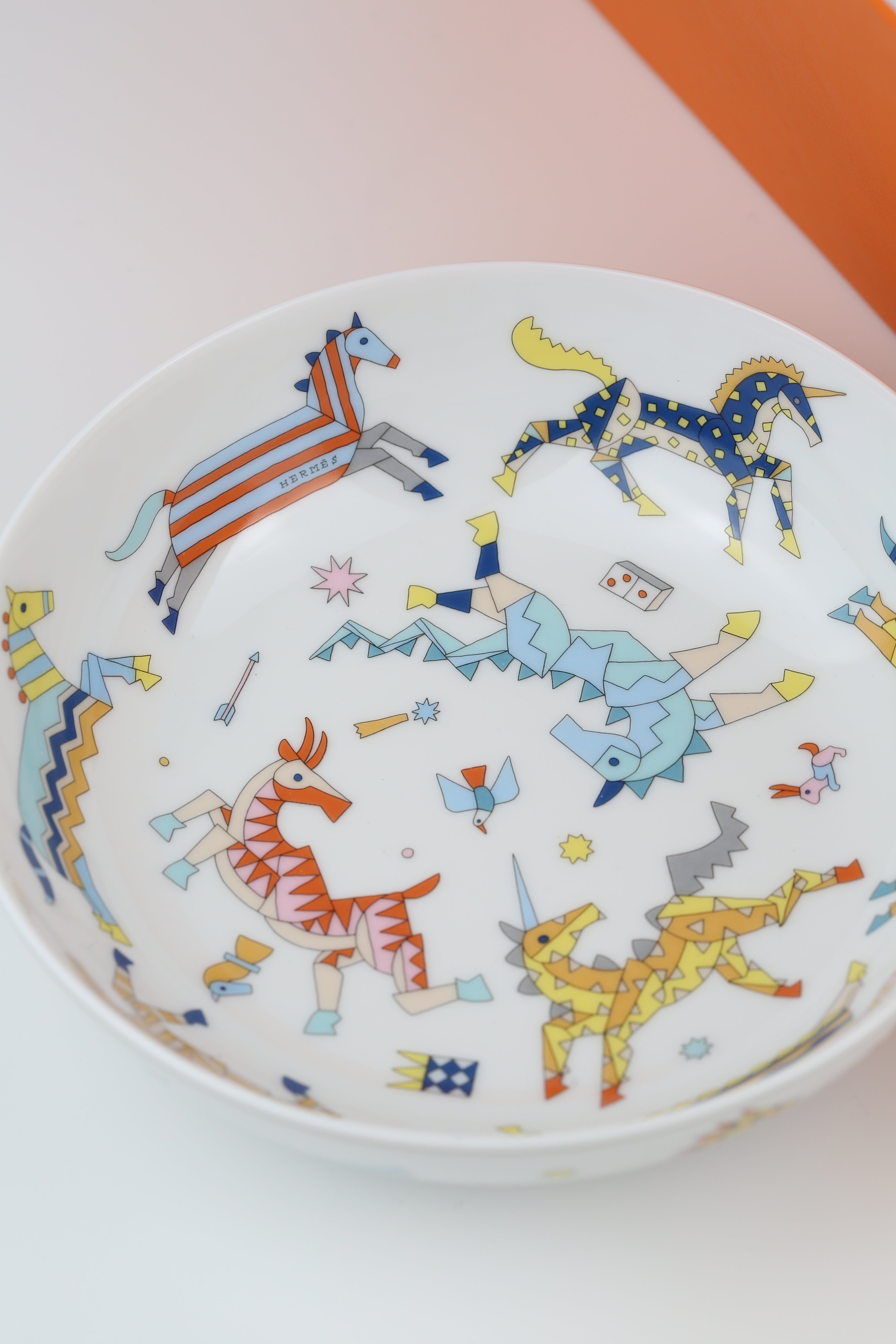 Hermes plates set