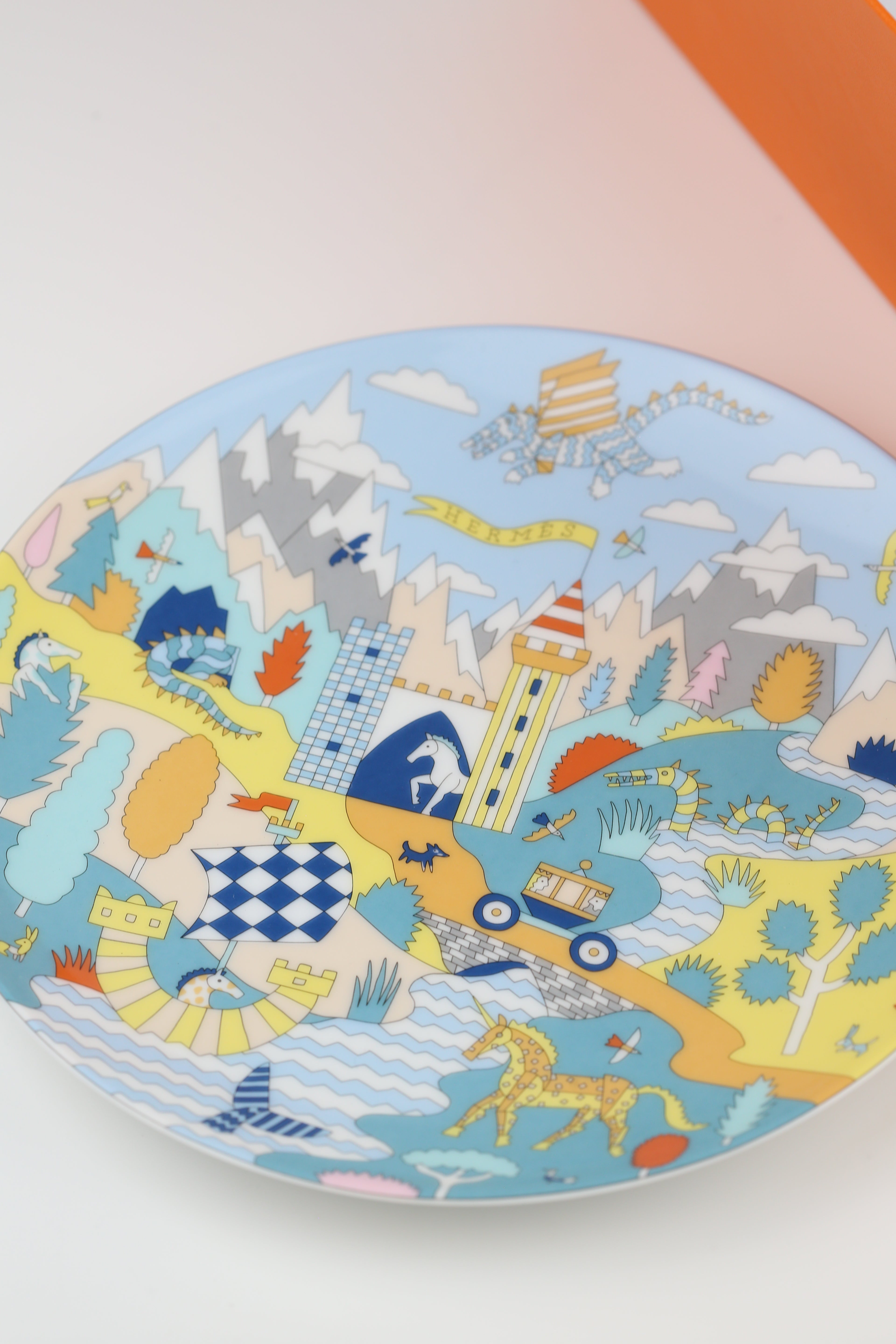 Hermes plates set