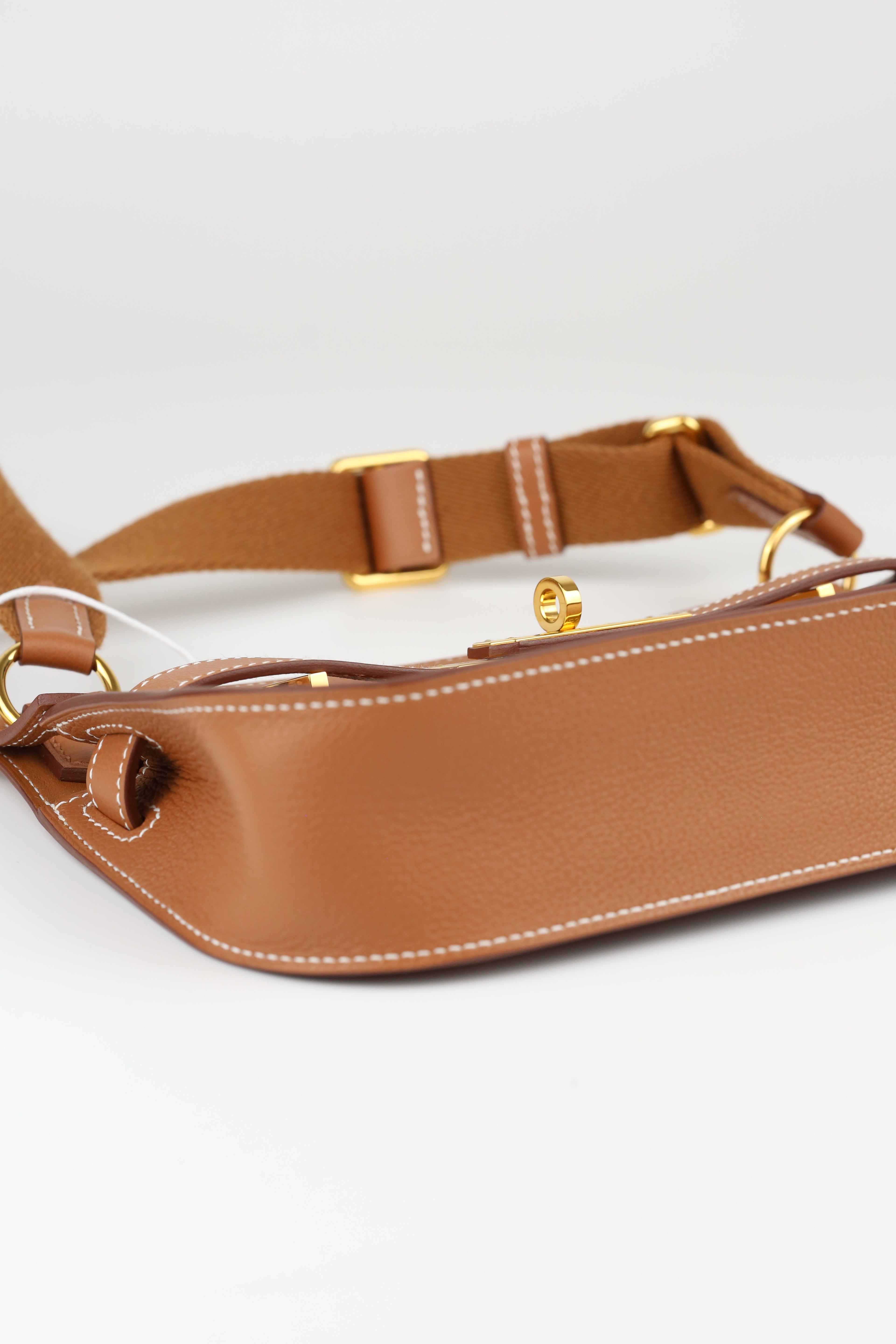 Hermes Mini Jypesiere Gold