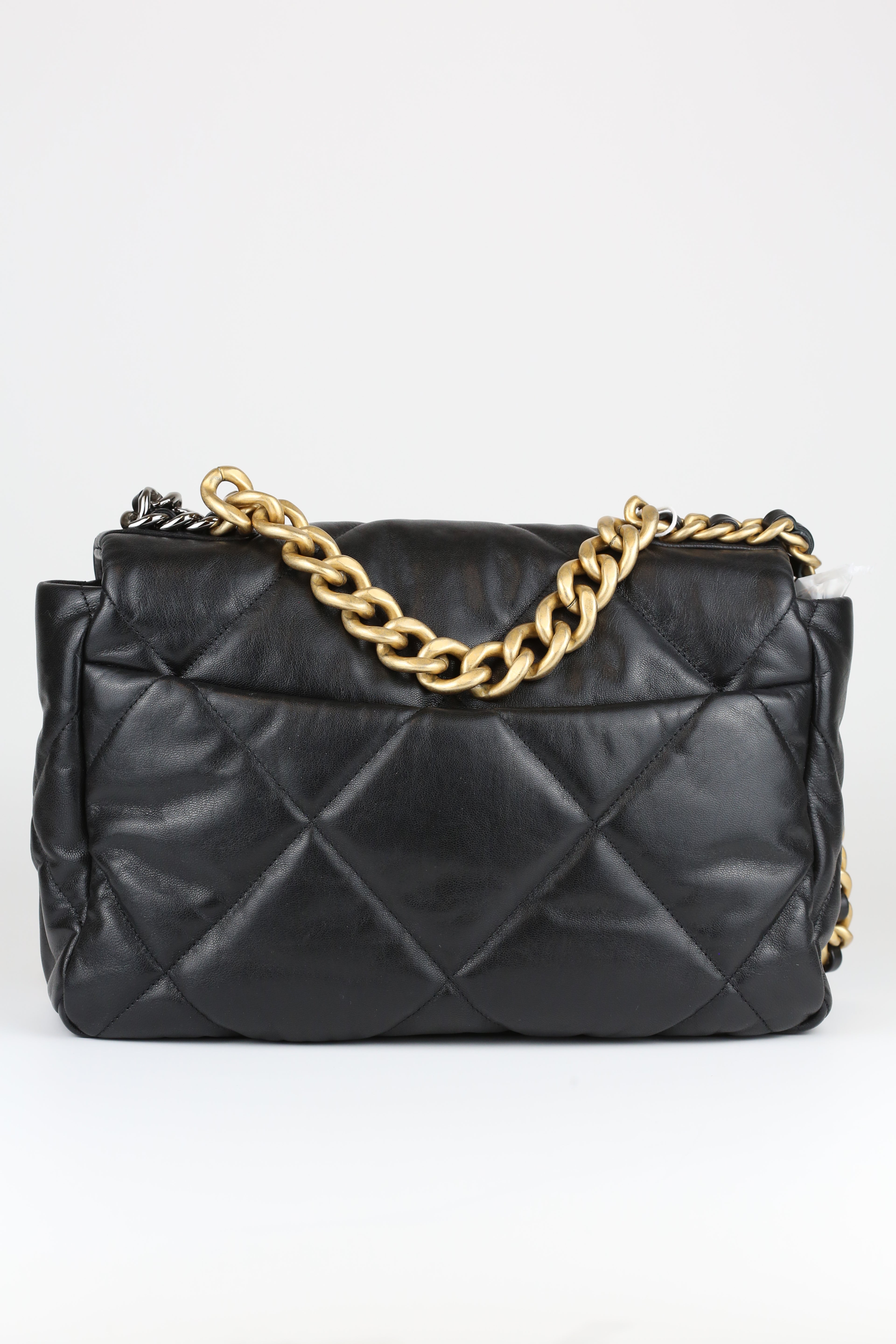Chanel Shoulder bag goatskin M