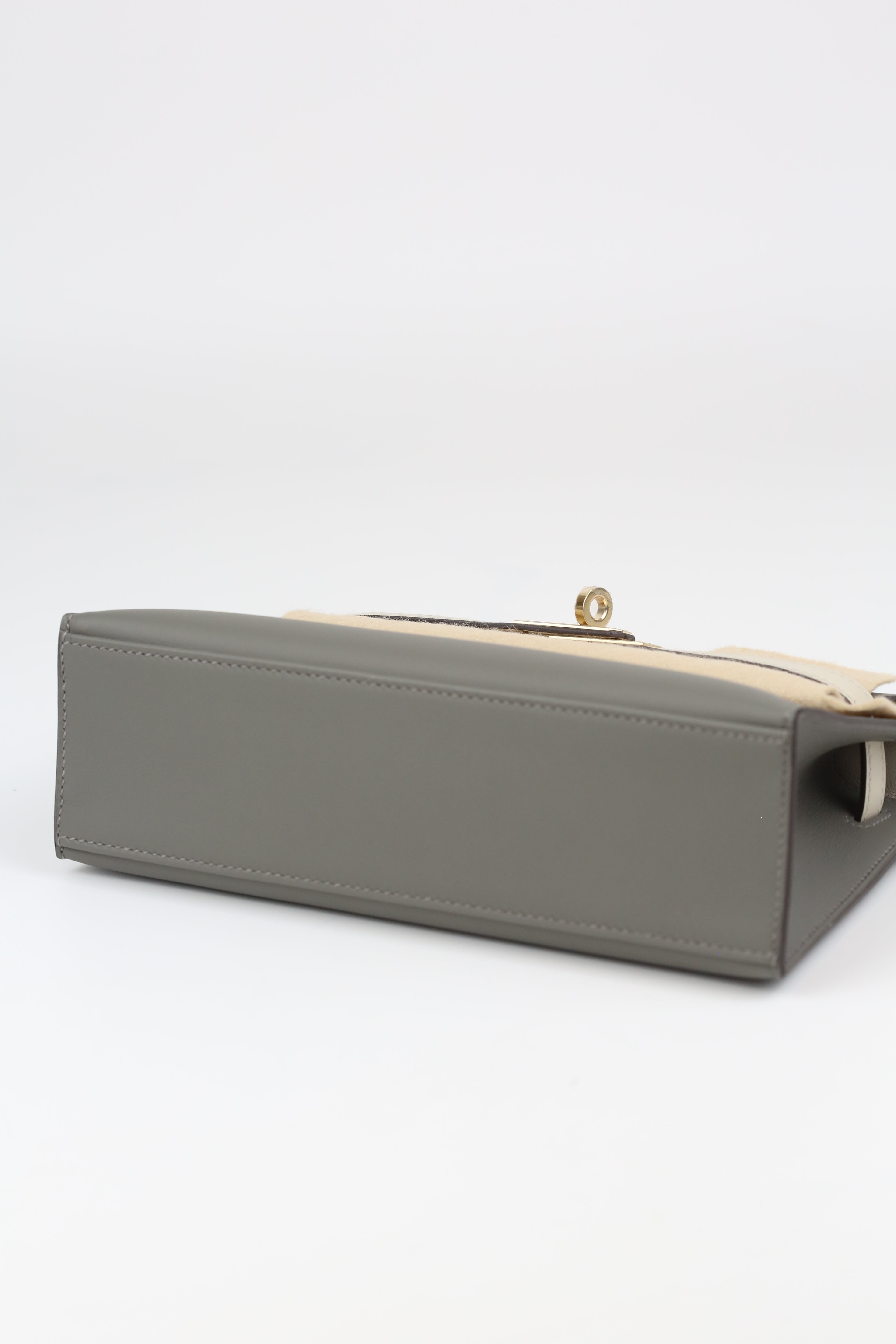 HERMÈS Mini Kelly Pochette